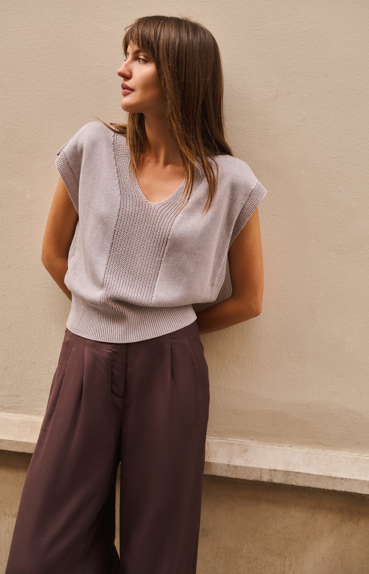 Textured sweater with V-neck