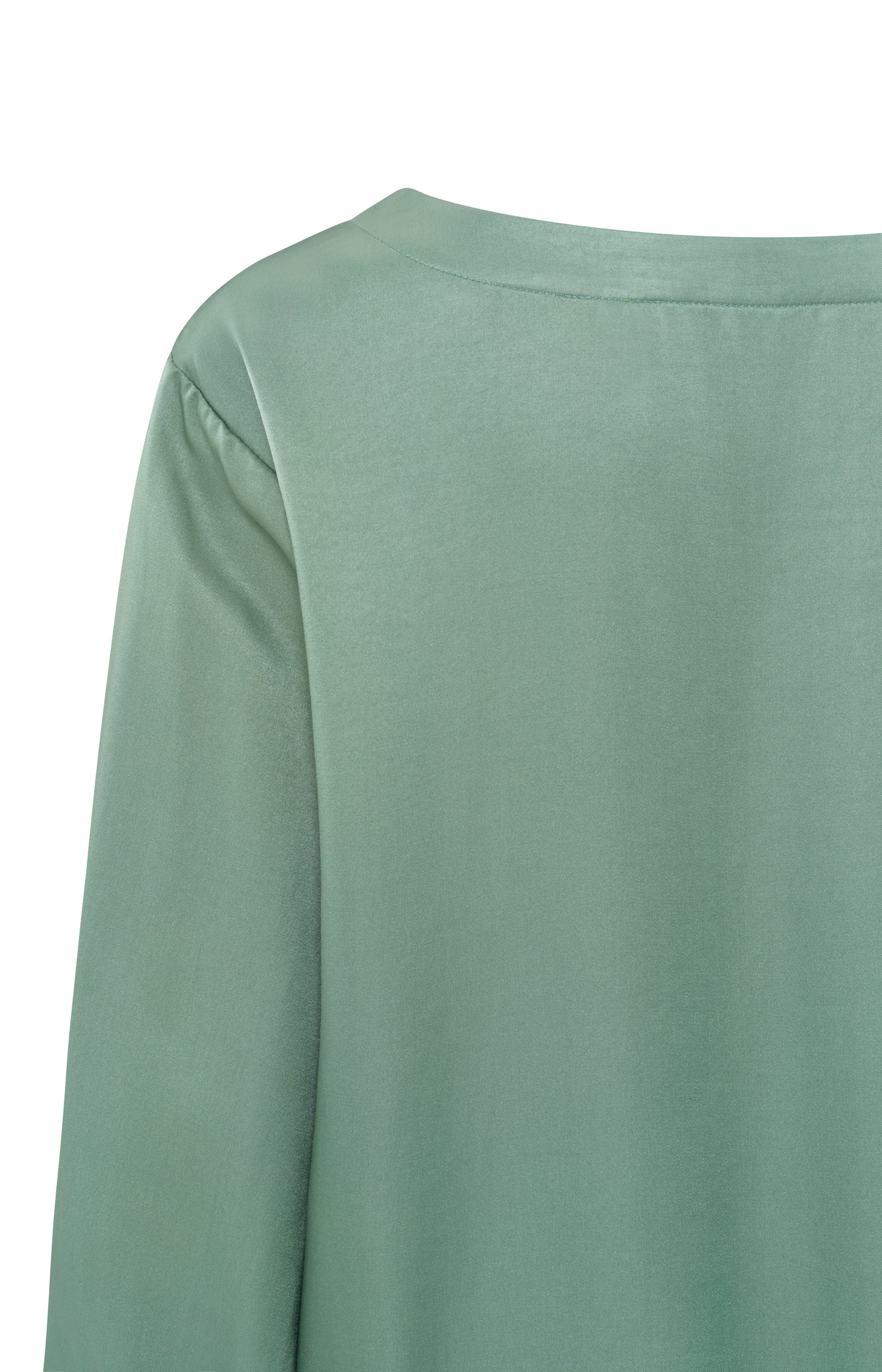 Top with long sleeves, regular fit and a round neck