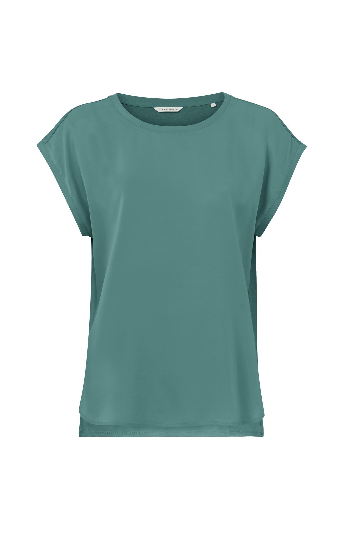 Top with round neck and cap sleeves without shoulder seams - Type: product