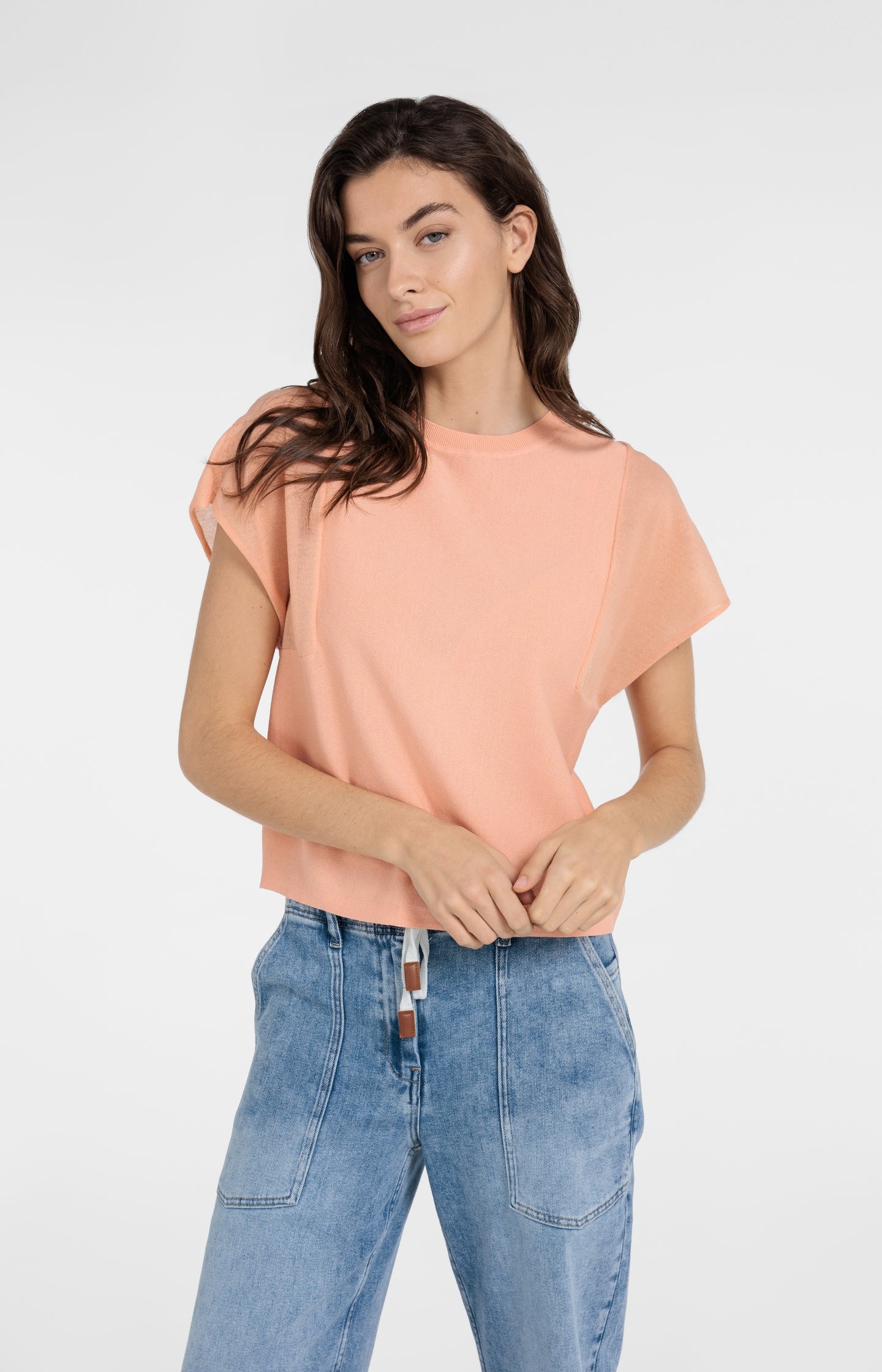 Top with sheer short sleeves and crew neck - Type: lookbook