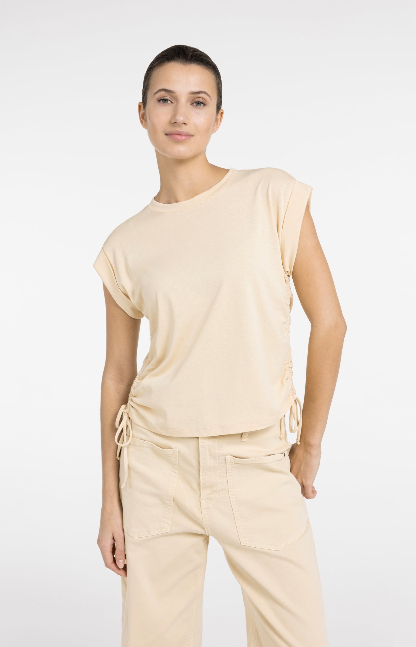 Top with short sleeves and adjustable cords - Type: lookbook