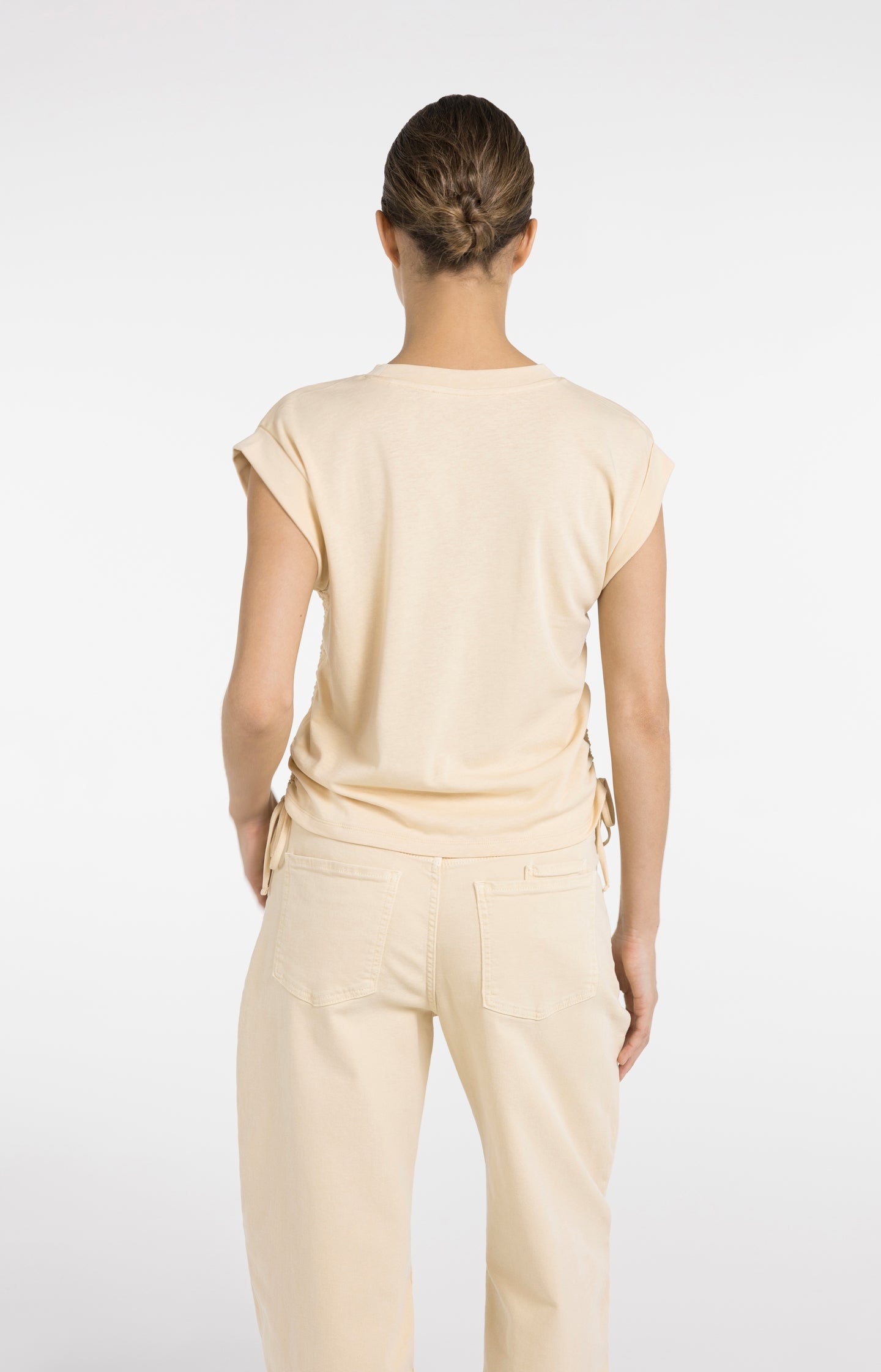 Top with short sleeves and adjustable cords