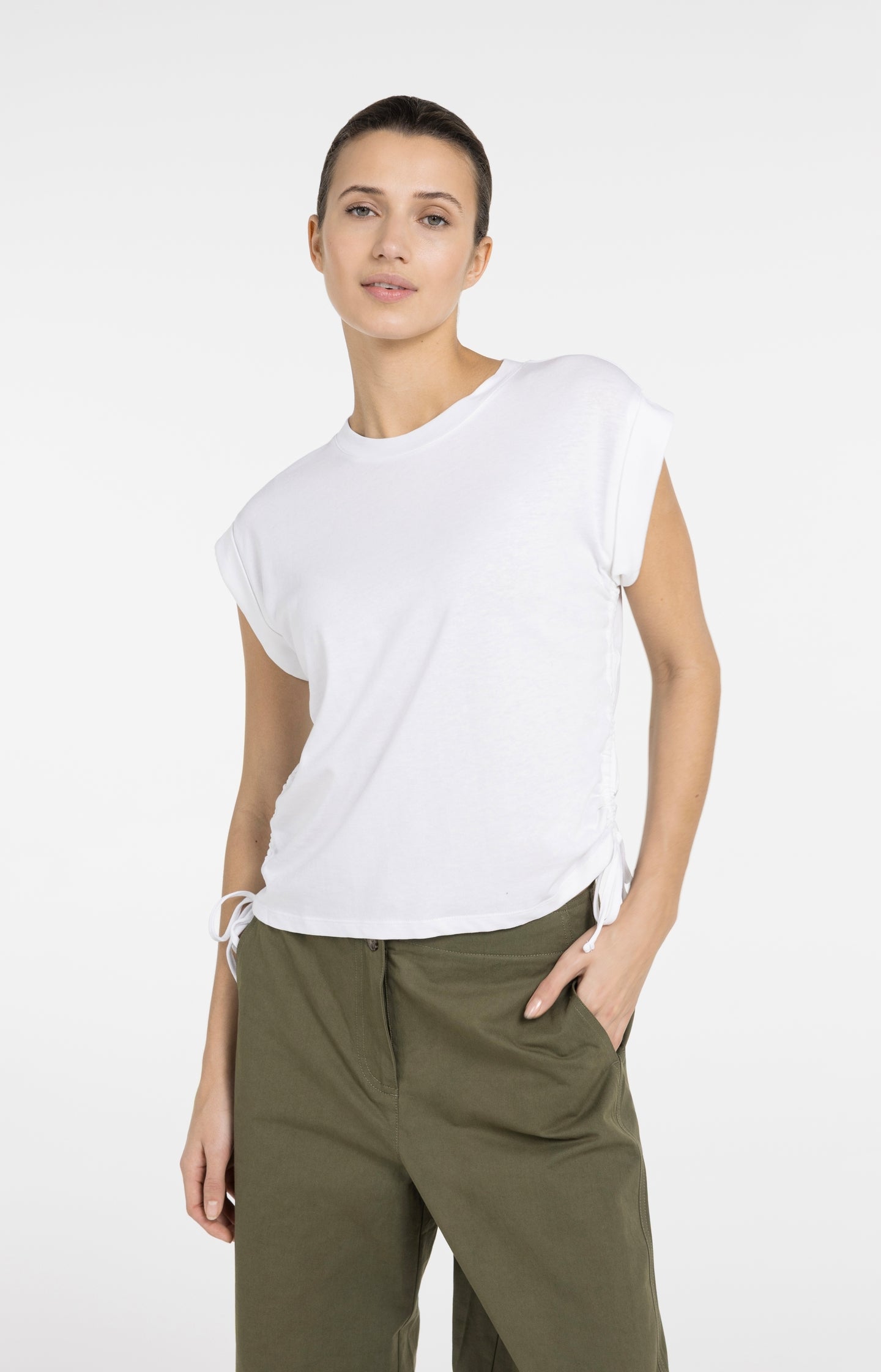 Top with short sleeves and adjustable cords - Type: lookbook