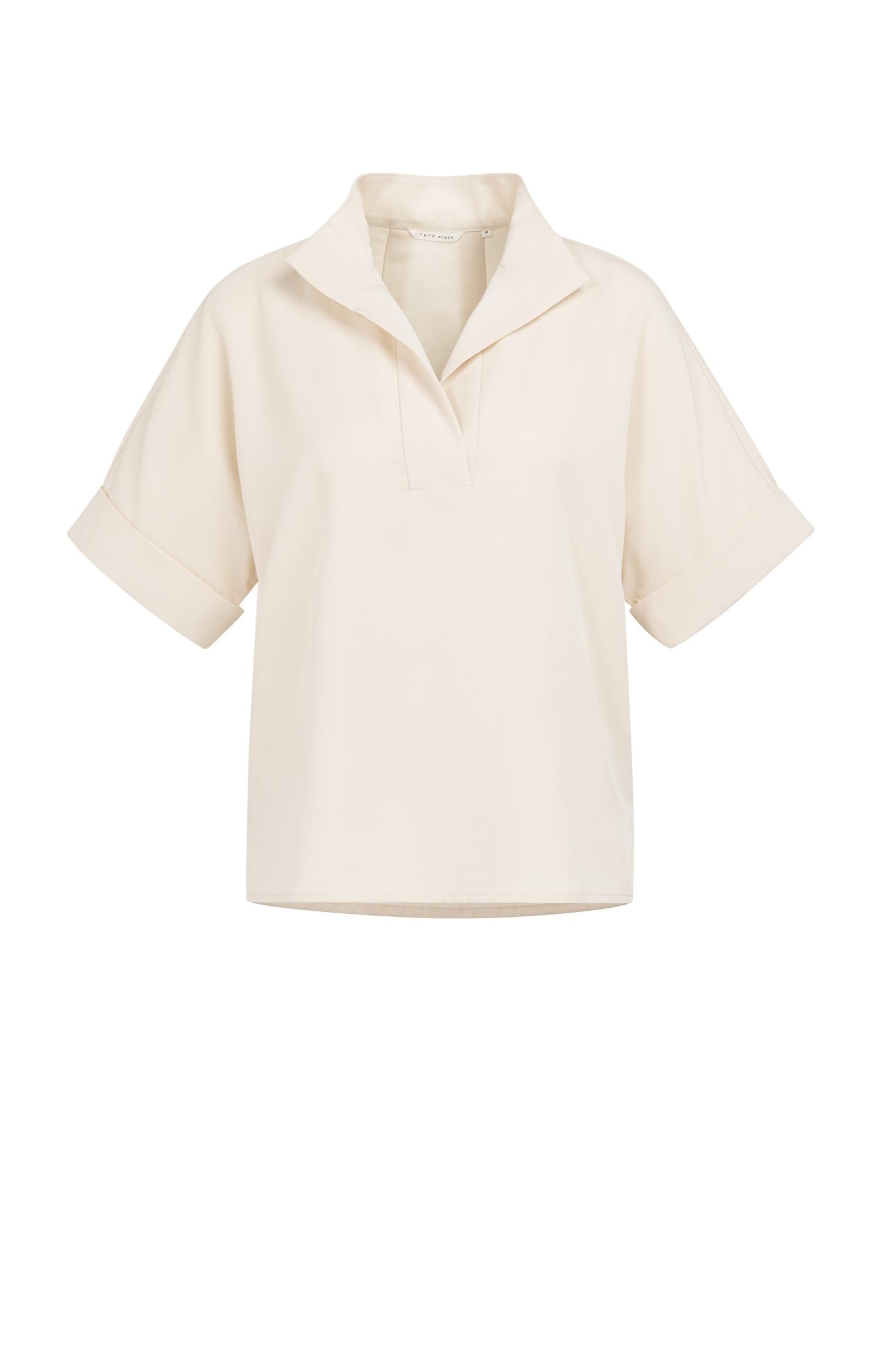 Top with short sleeves and polo collar - Type: product