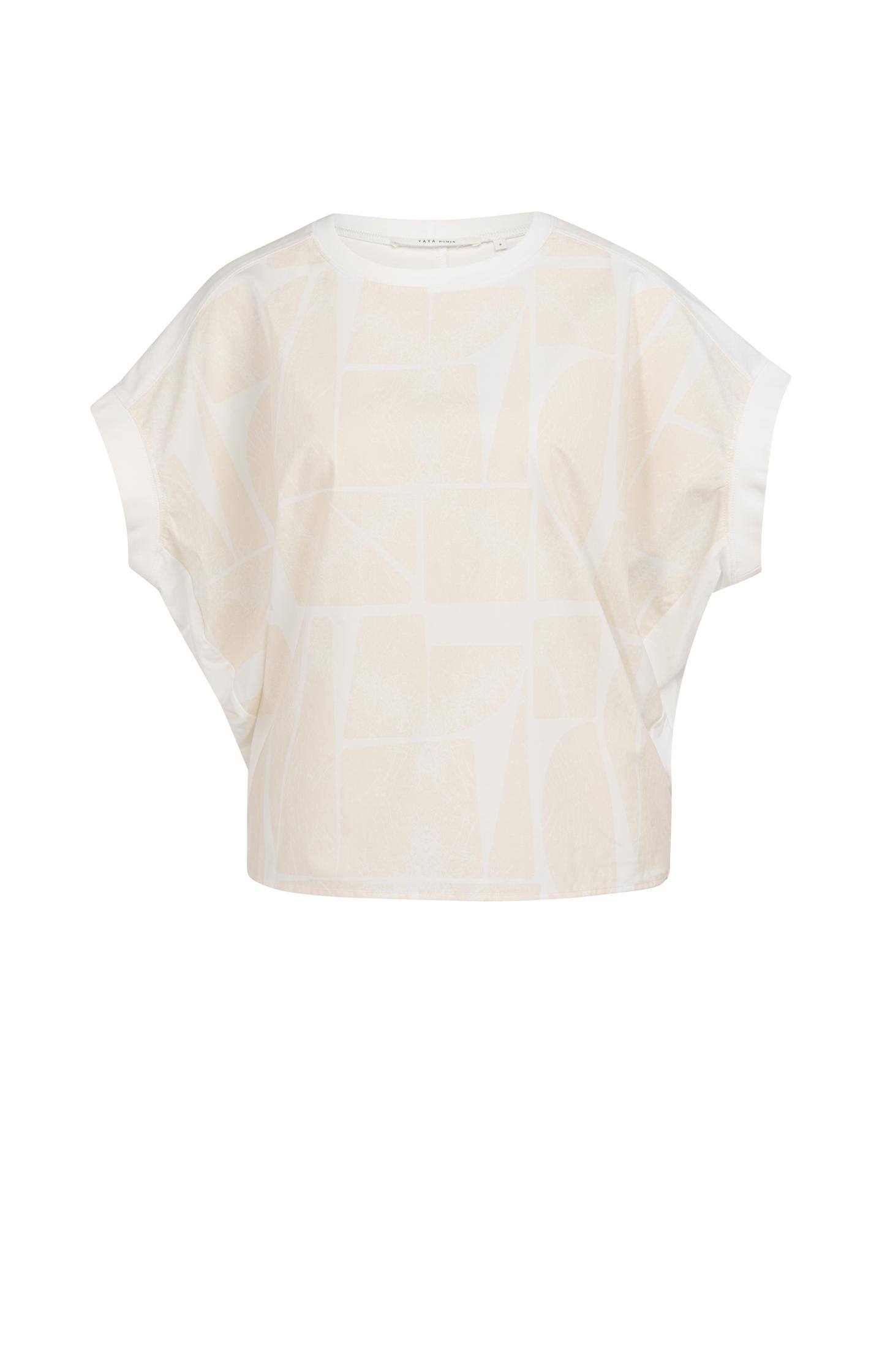 Top with short sleeves and print