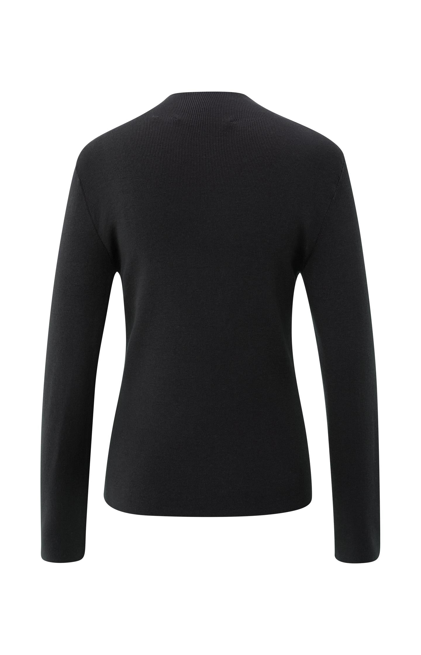 Top with two-tone design and long sleeves