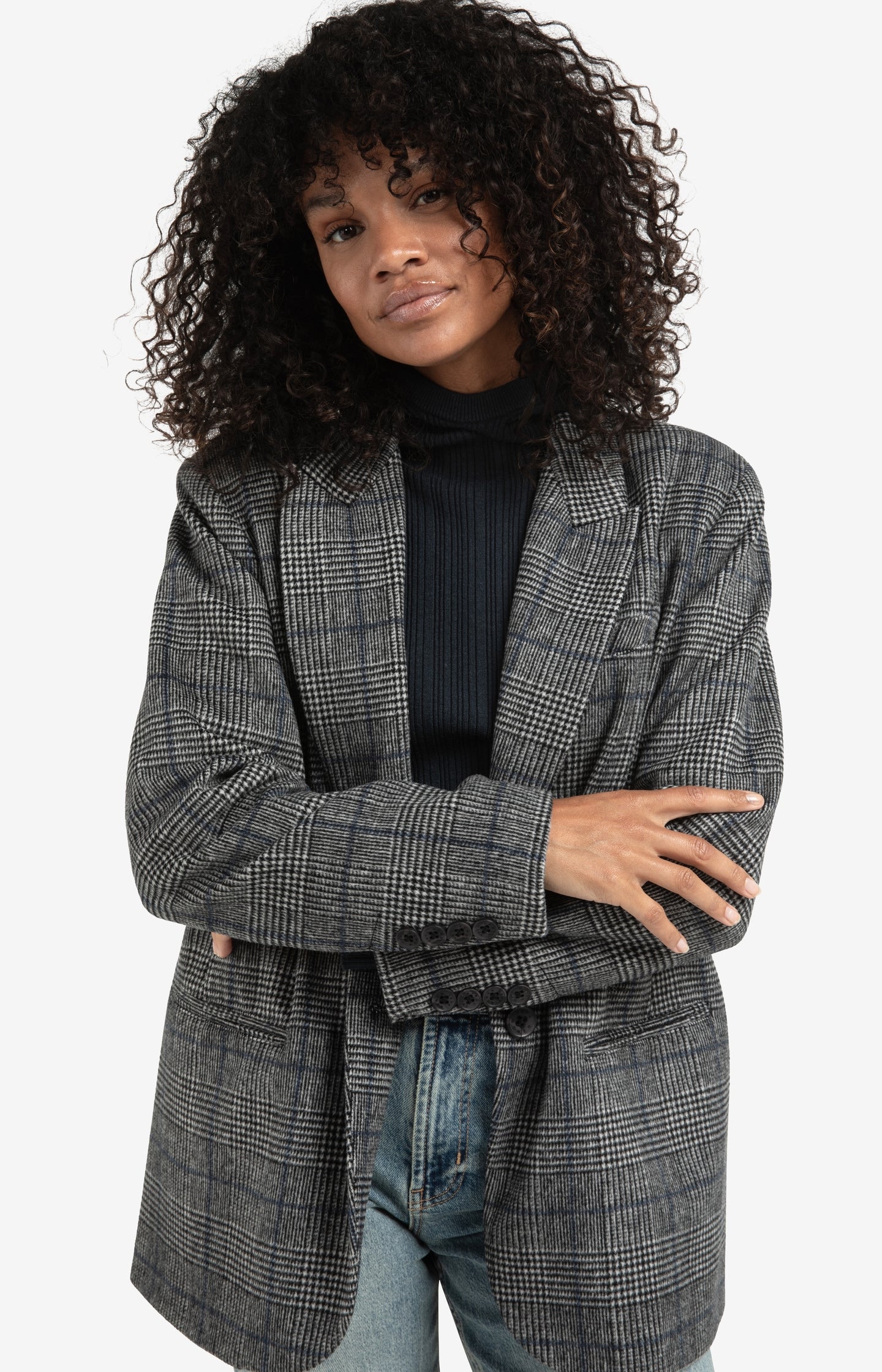 Trousers with pleats and chino pockets