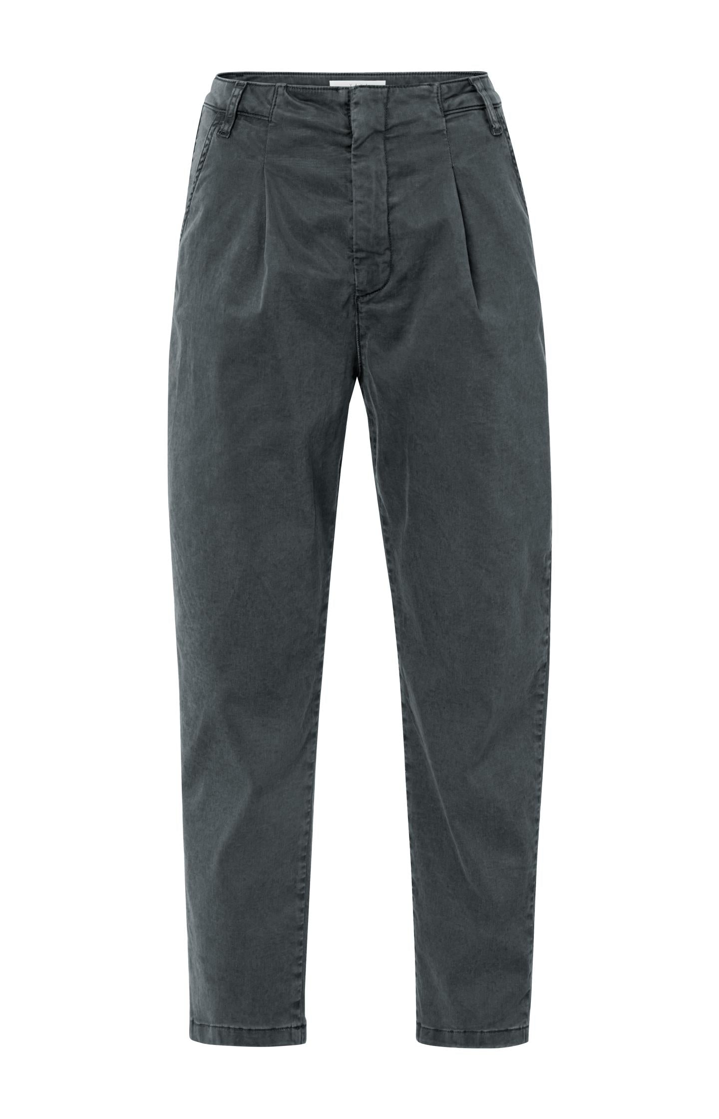 Trousers with pleats and chino pockets - Type: product