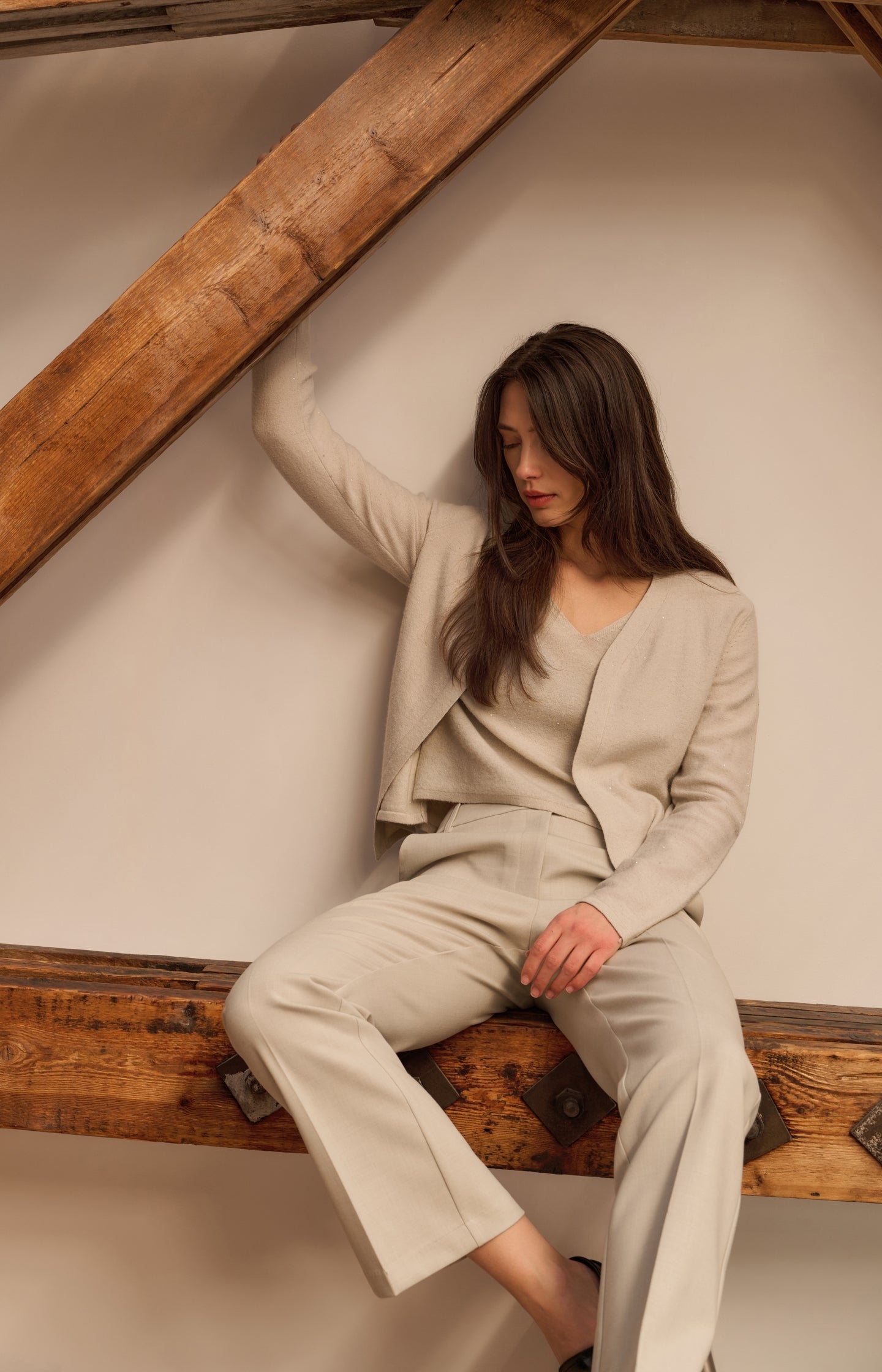 Trousers with straight legs and stylish waistband