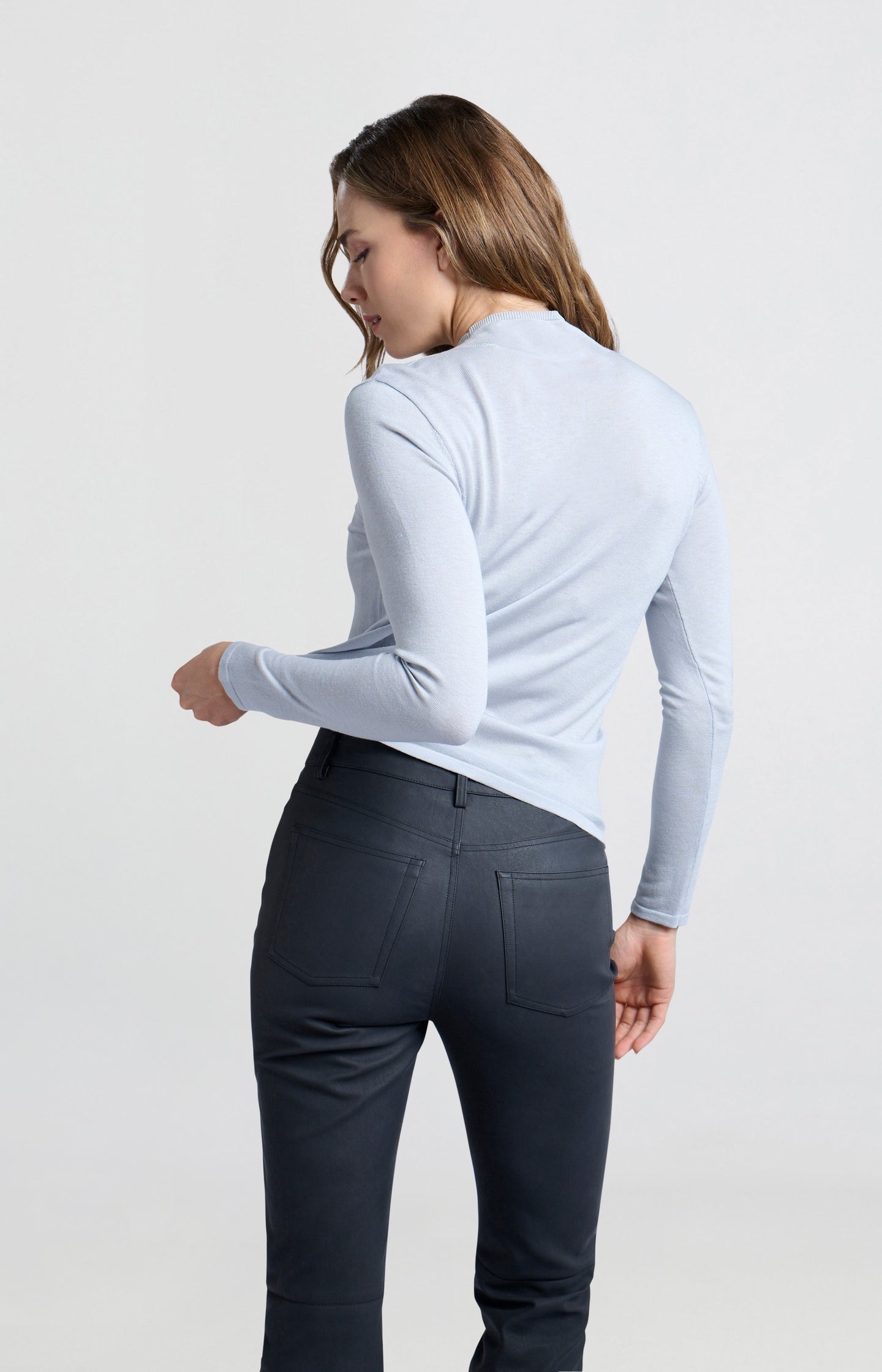 Turtleneck with long sleeves, a high neck, and slim fit