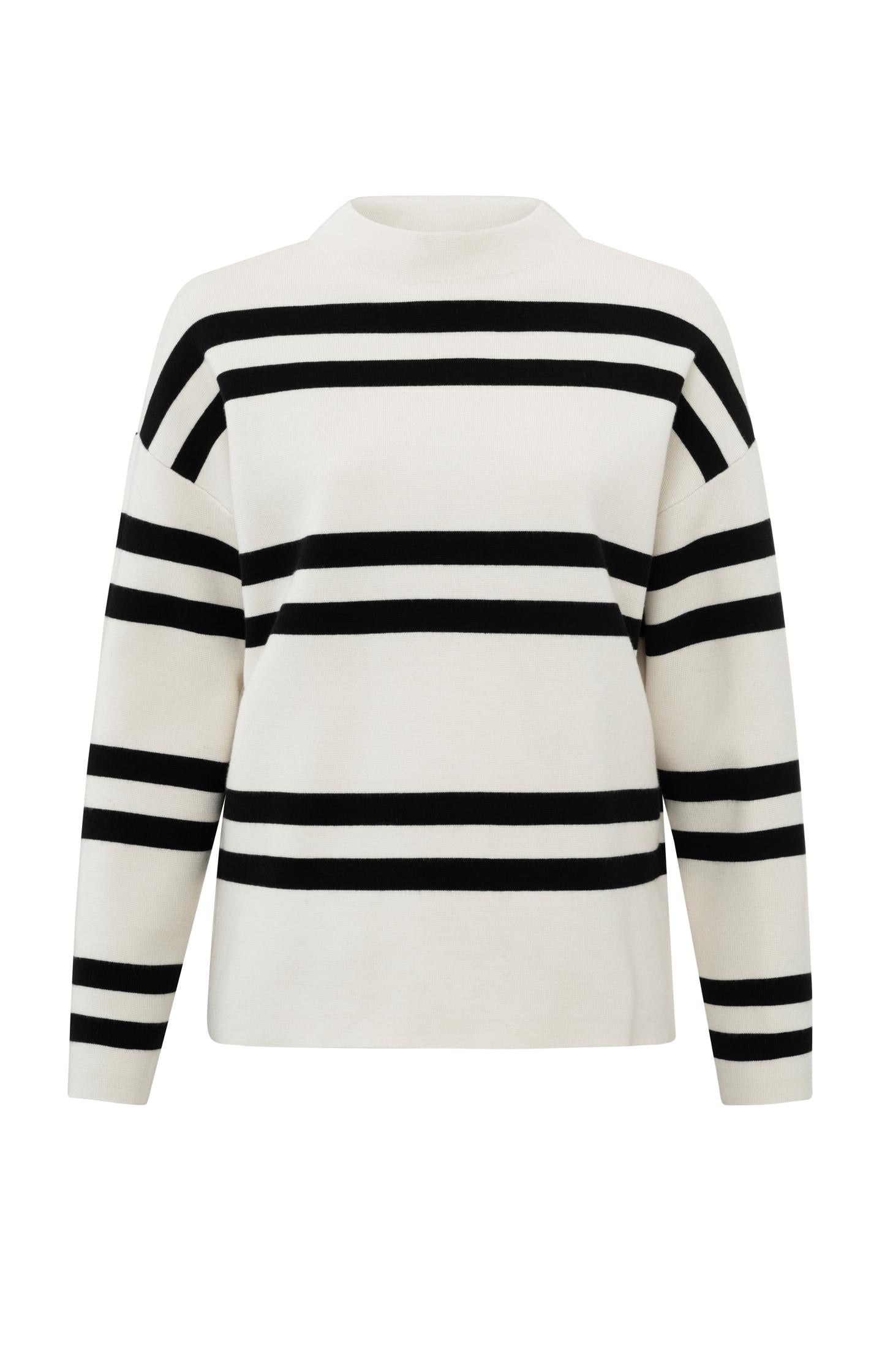 Turtleneck with wide stripes and long sleeves - Type: product