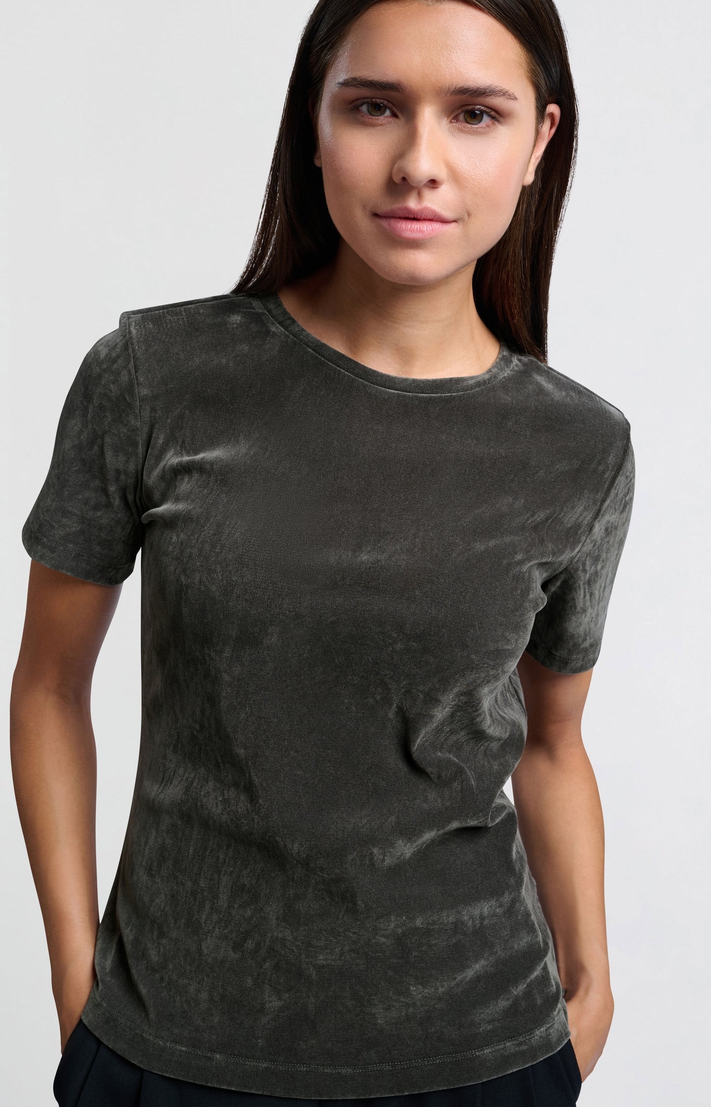 Velvet mesh T-shirt with short sleeves