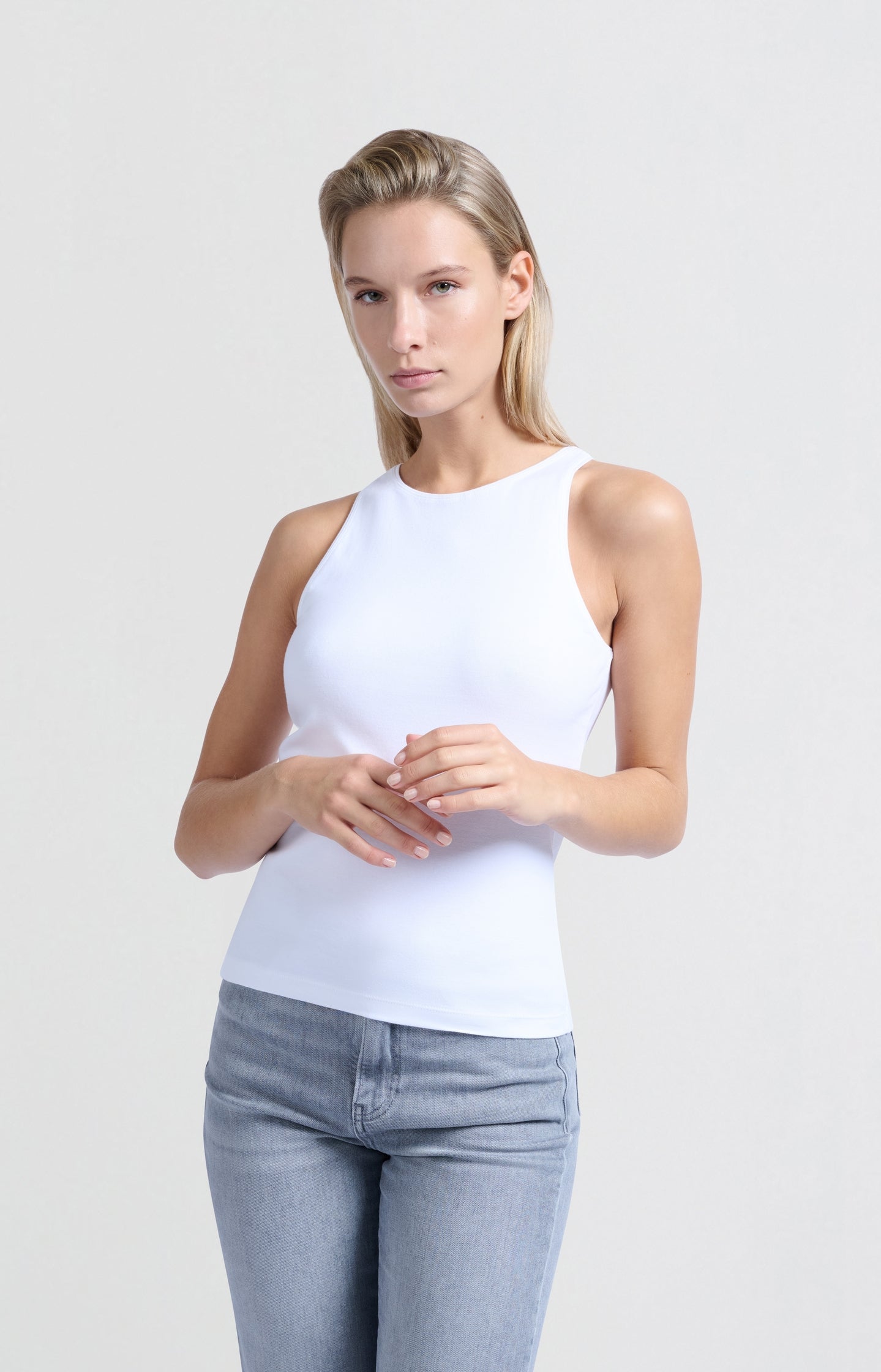 White halter top made of soft fabric - Type: lookbook