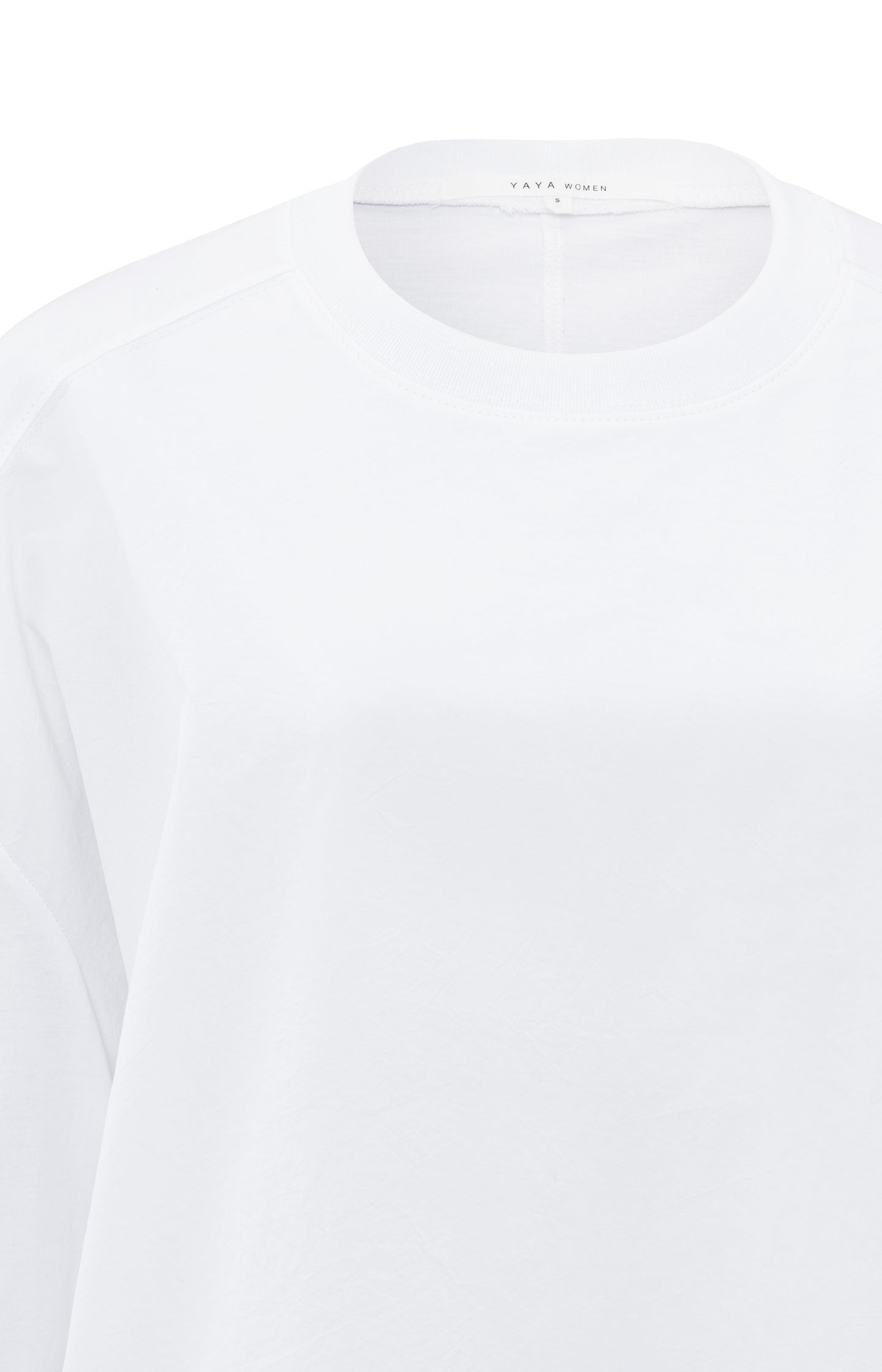 White long-sleeve top with round neck in mixed materials