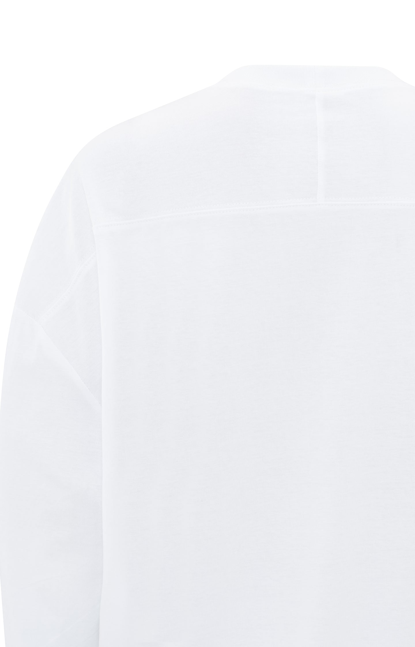 White long-sleeve top with round neck in mixed materials