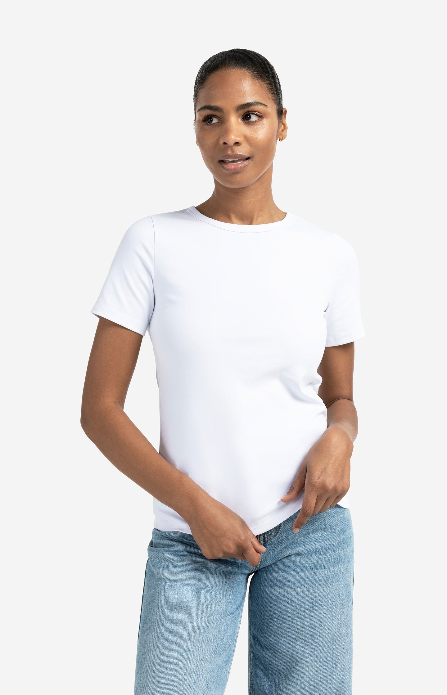 White T-shirt with short sleeves and crew neck