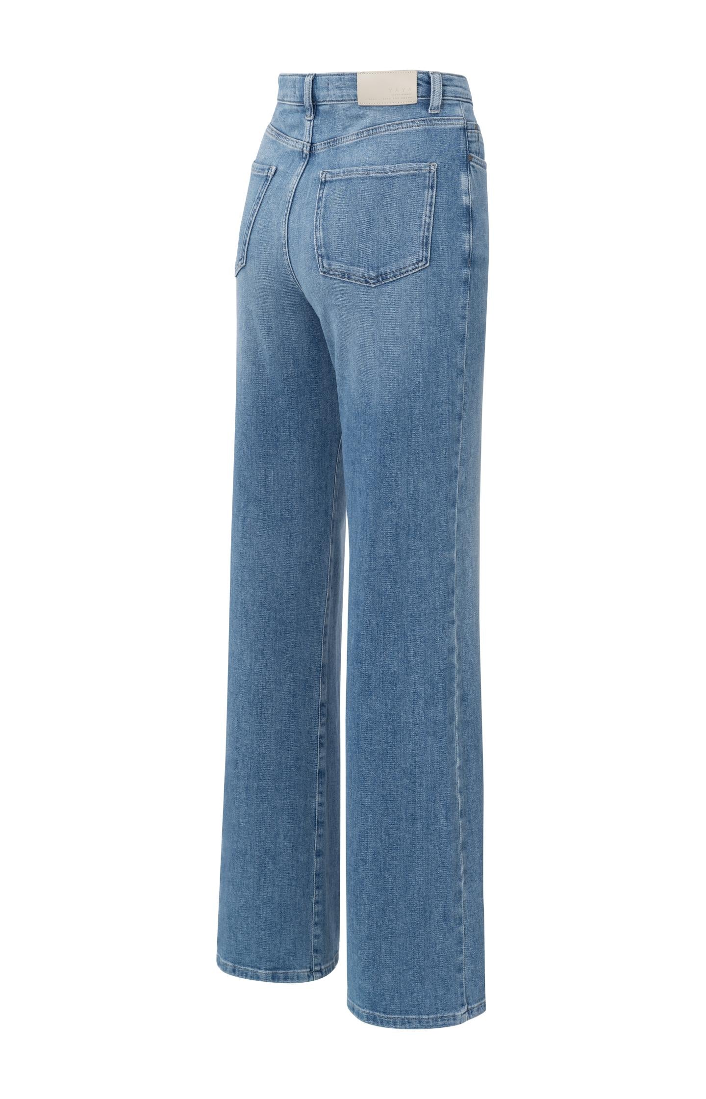 Wide-leg jeans with high waist (L34)