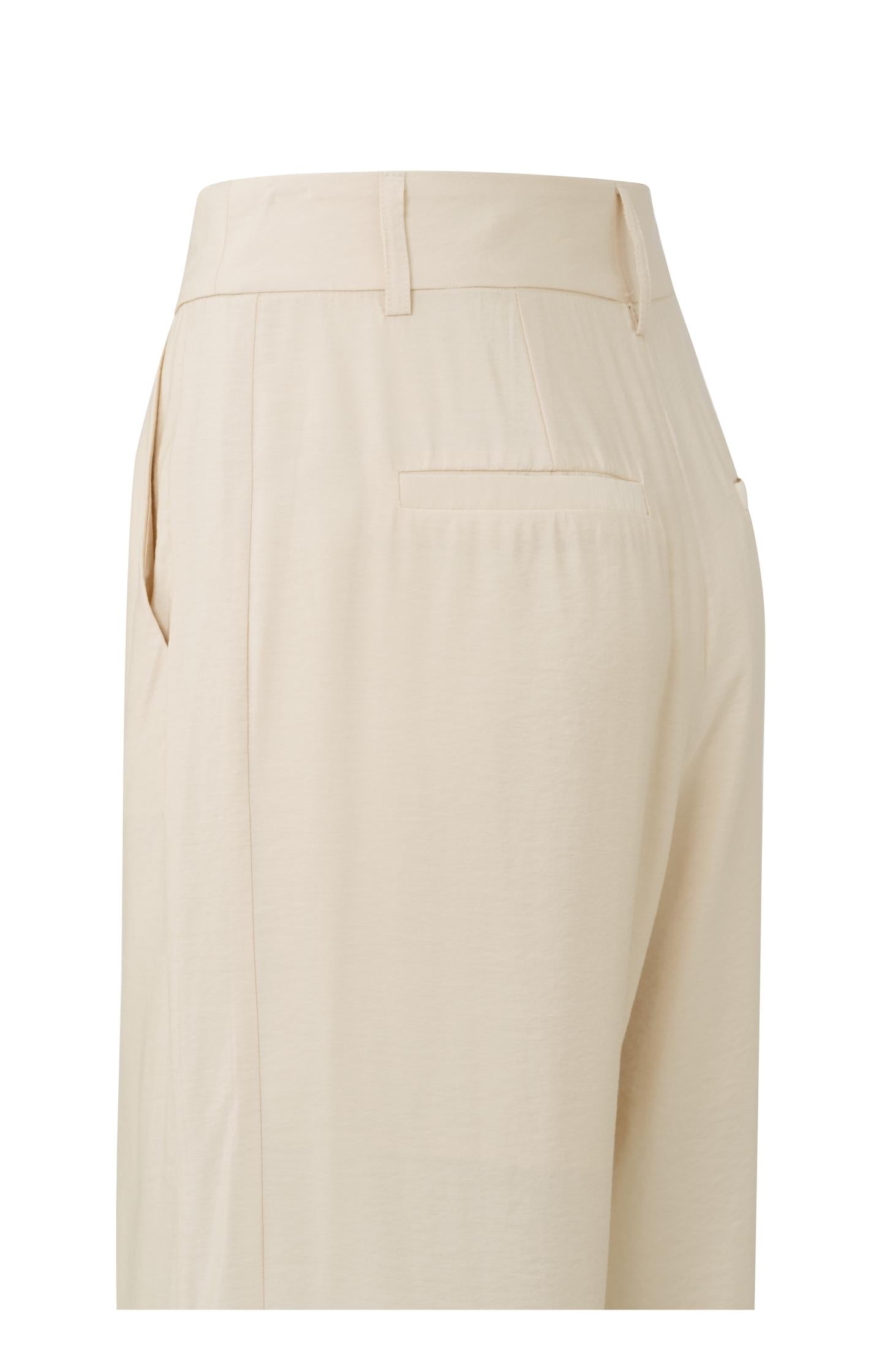 Wide leg pantolon with high waist, side pocket and zip fly