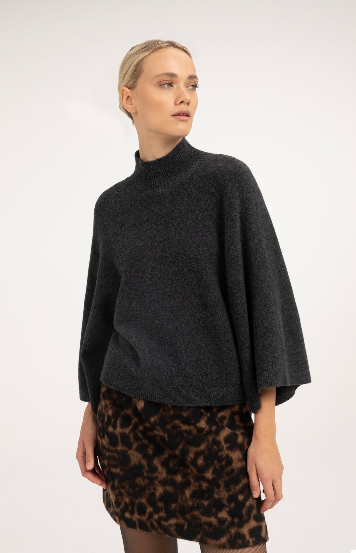 Wide sleeve sweater with high neckline - Dark Anthracite Melange