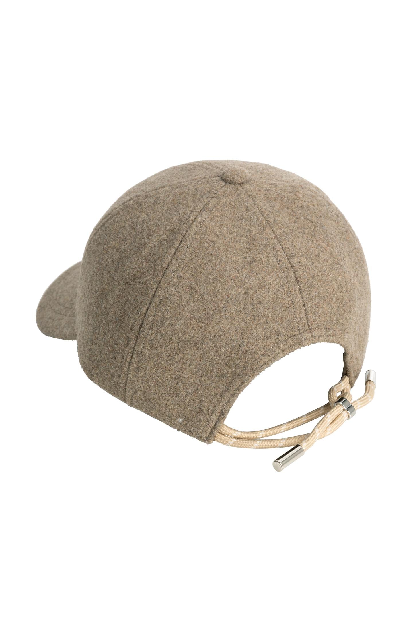 Wool cap with adjustable drawstring - Type: product