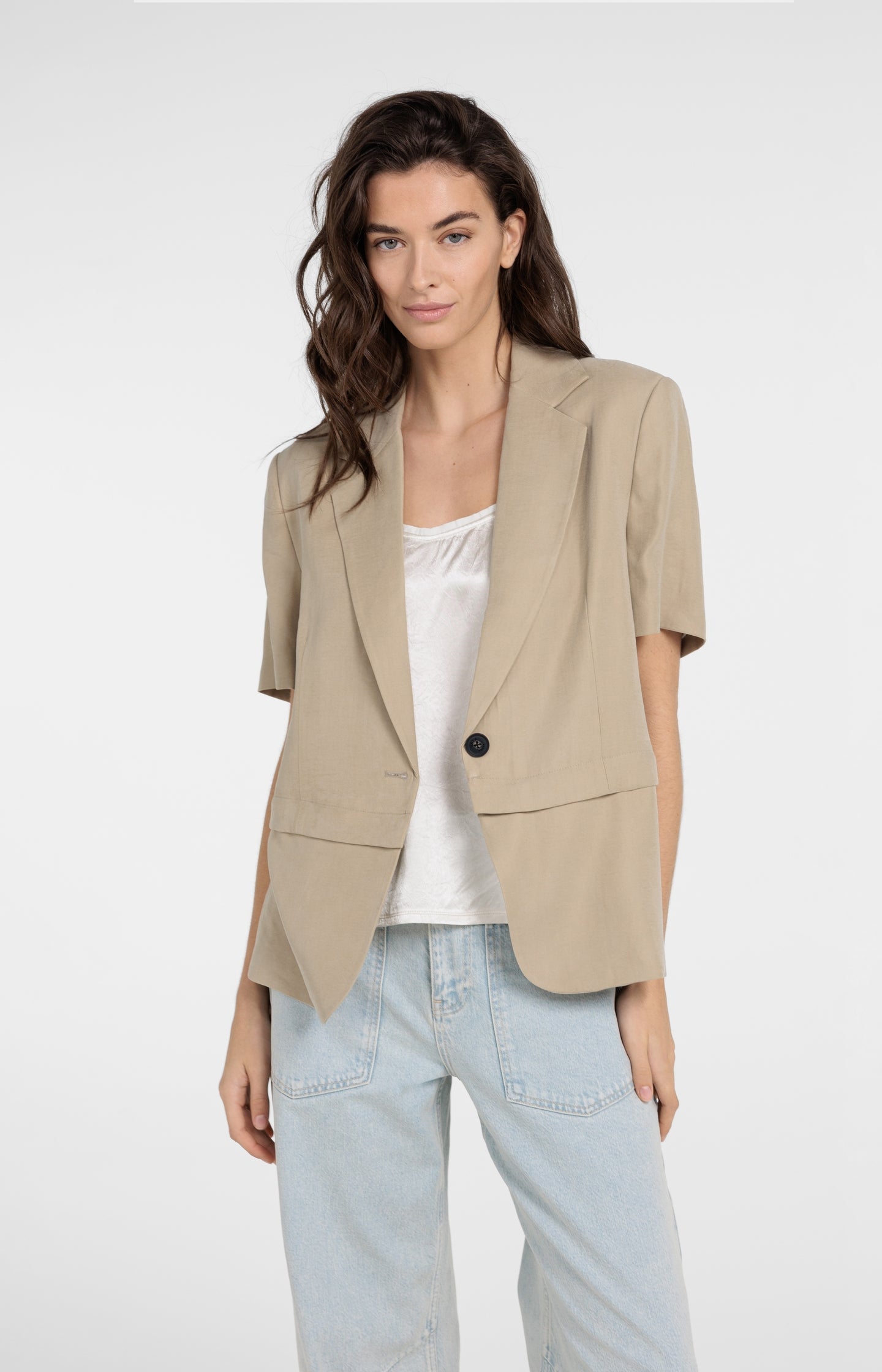 Woven blazer with short sleeves and detachable zip hem