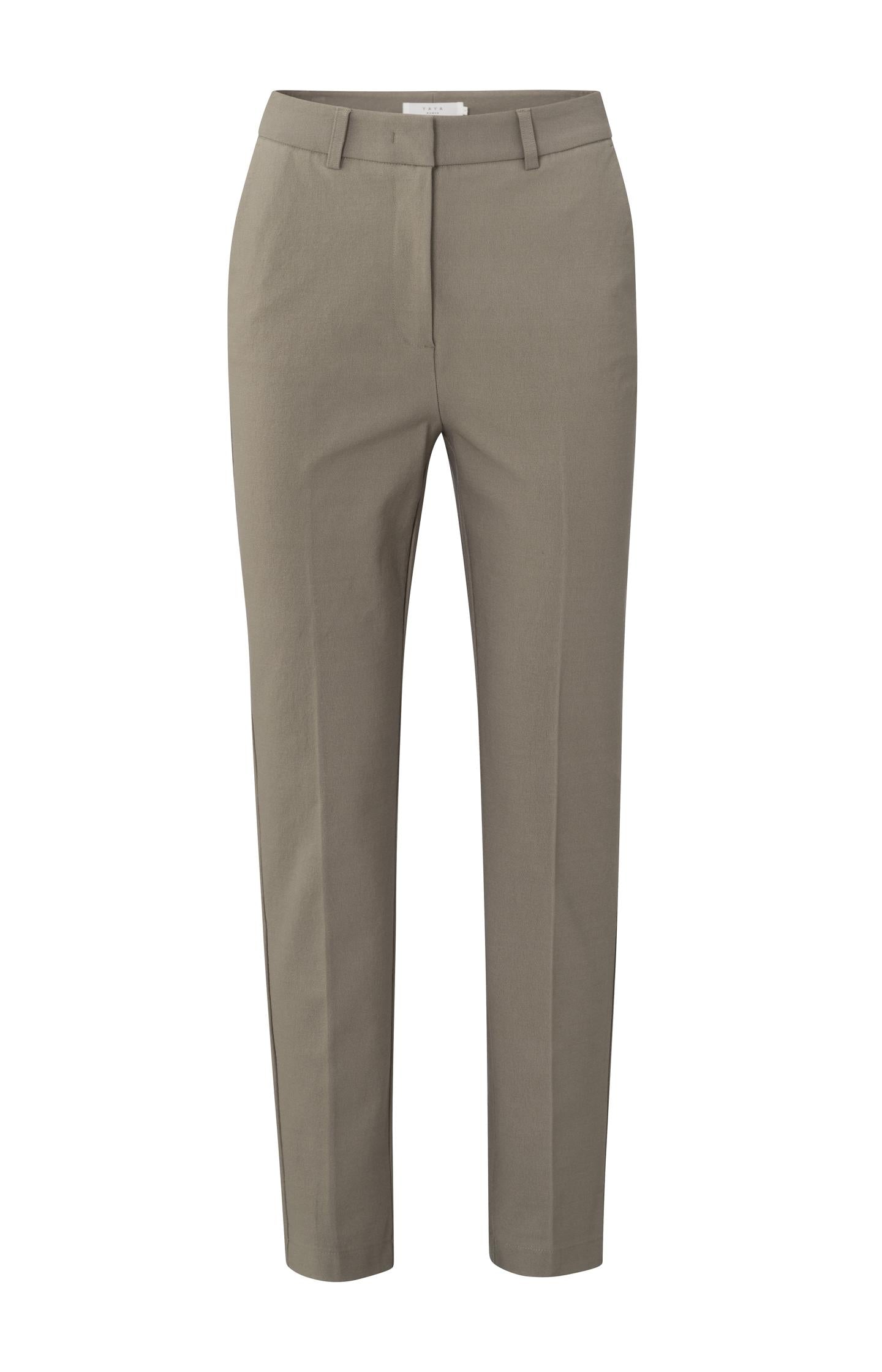 Woven chino with straight legs, side pockets and zipper - Type: product