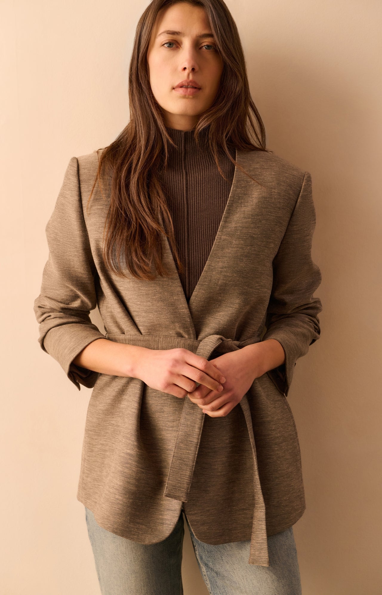 Woven collarless blazer with belt