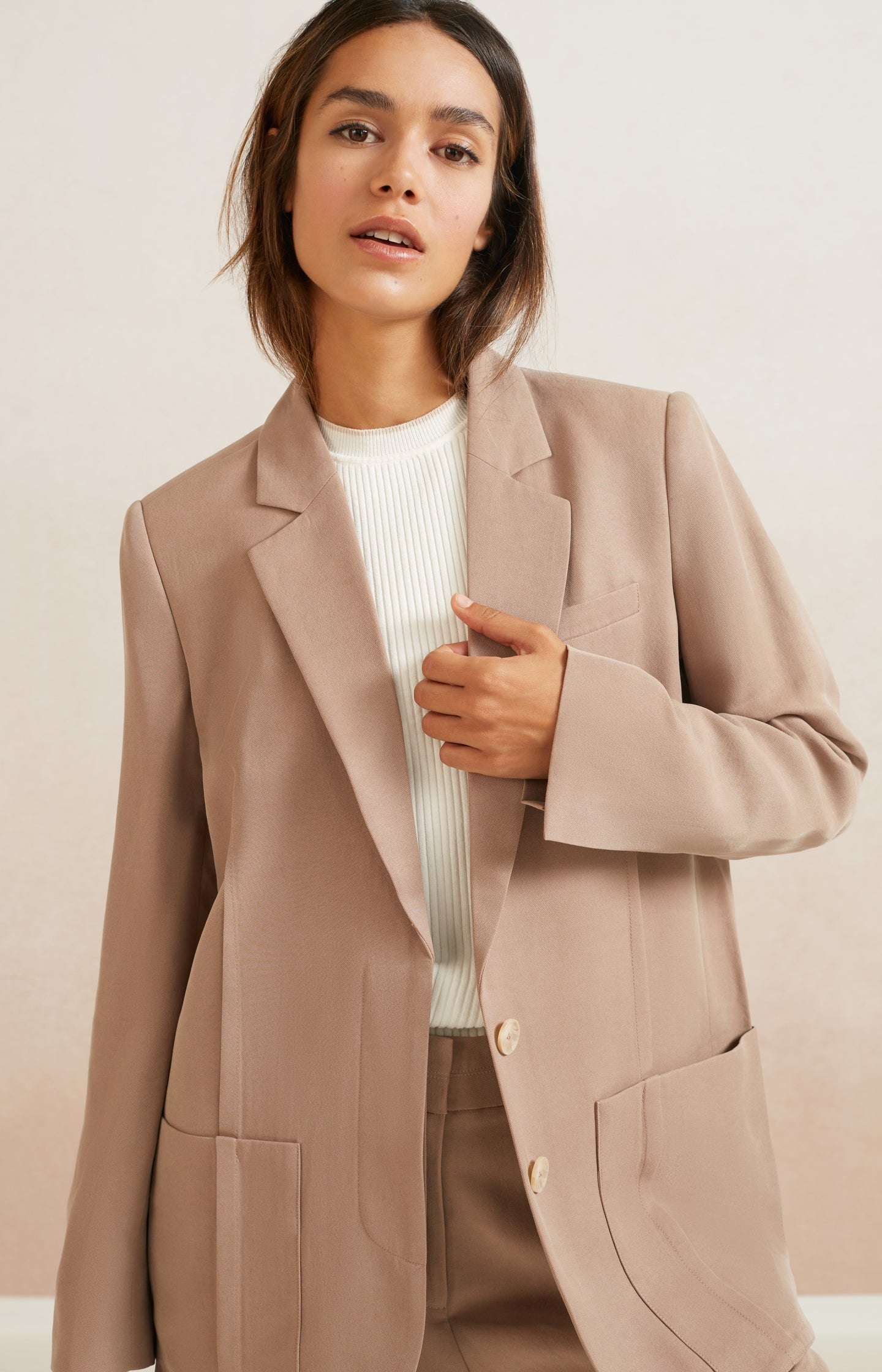 Woven oversized blazer with pockets, buttons and seam detail - Type: lookbook