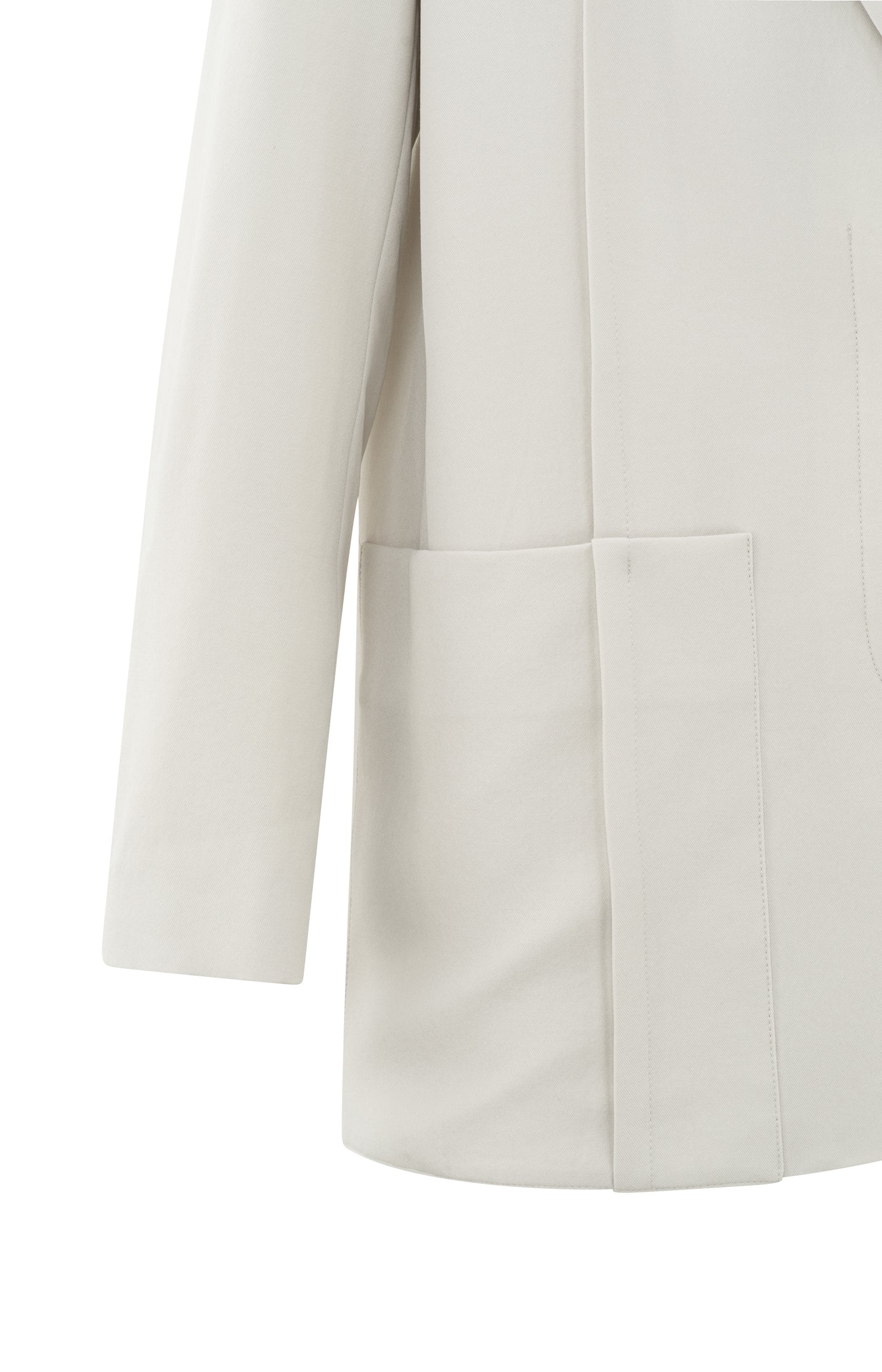 Woven oversized blazer with pockets, buttons and seam detail