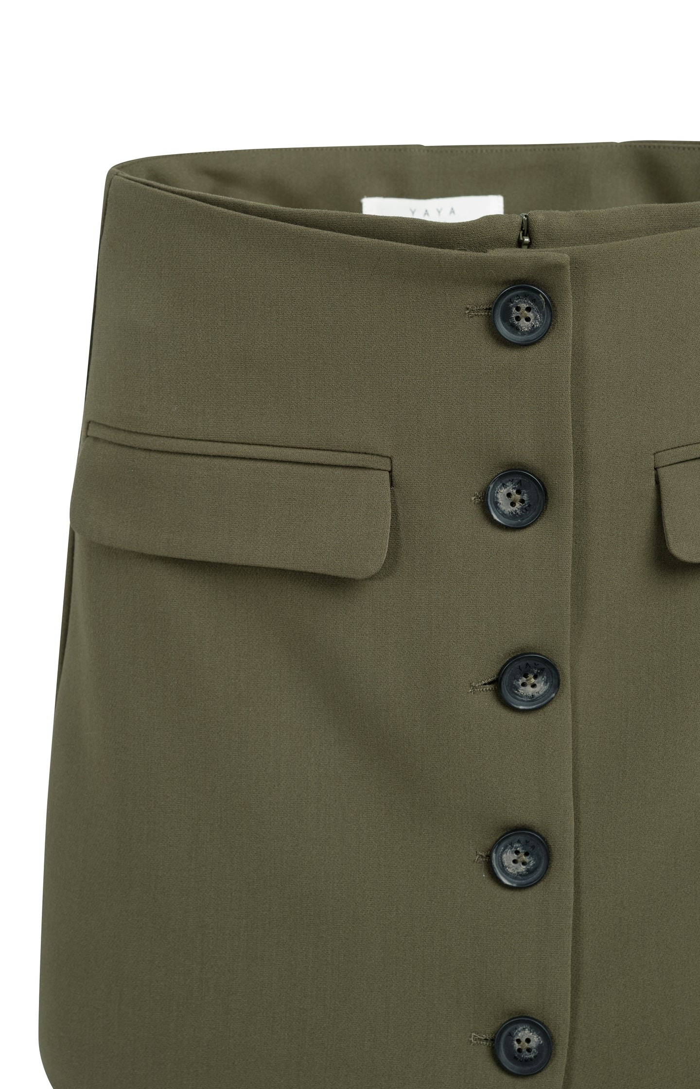 Woven skort with pockets and buttons