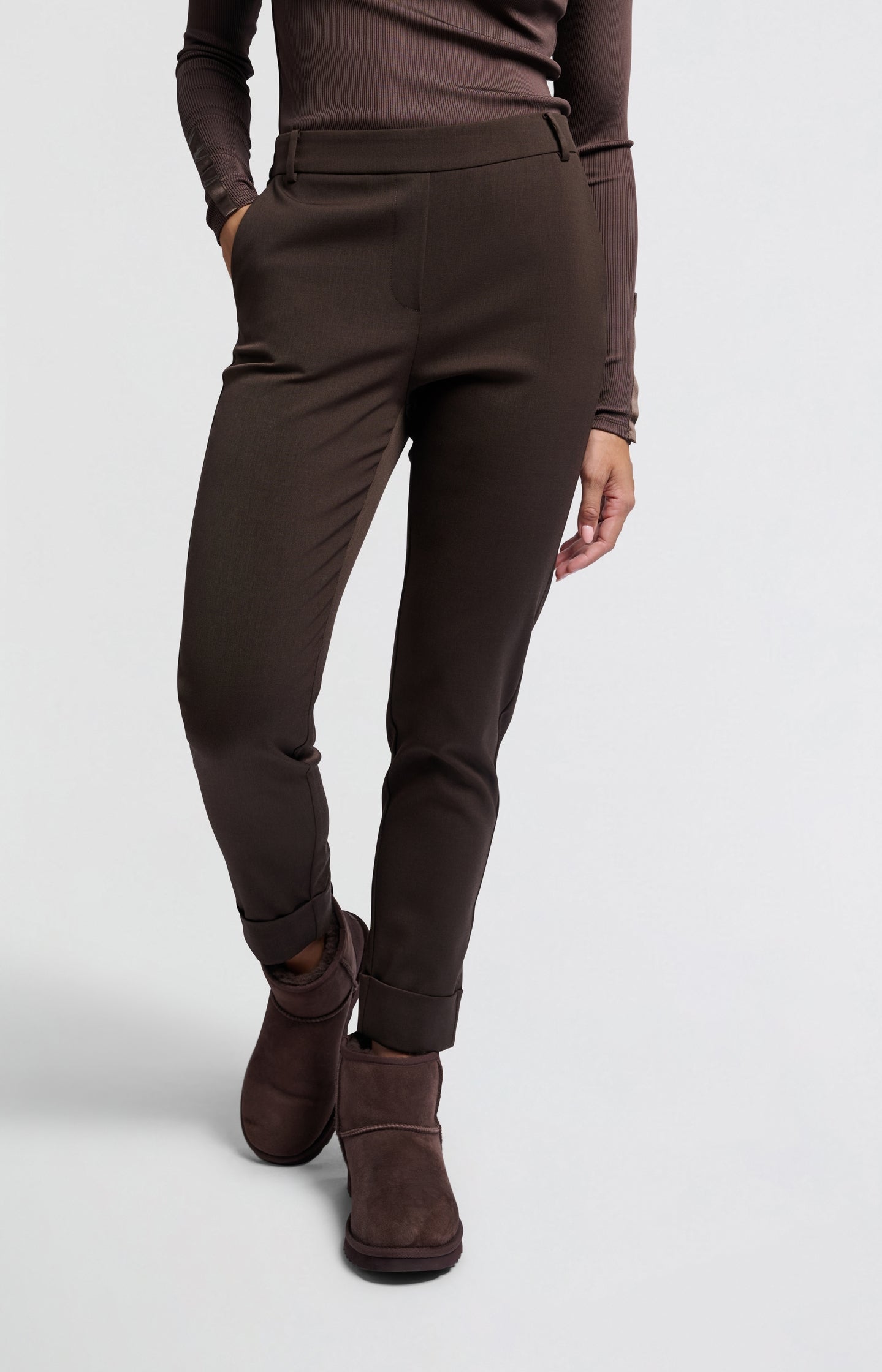 Woven trousers with straight legs and elastic waistband - Type: lookbook