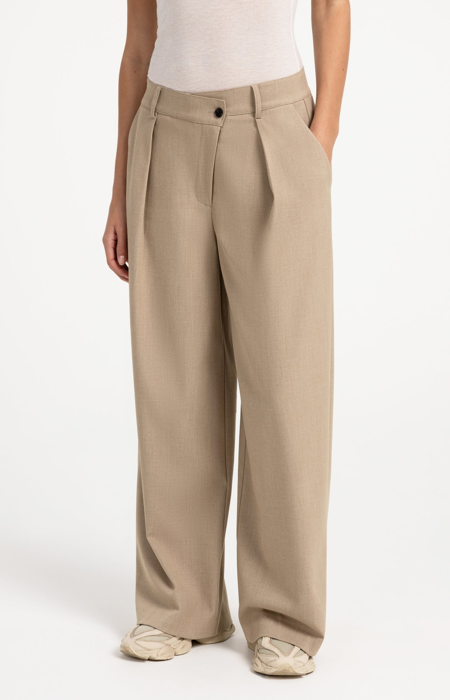 Woven trousers with wide legs and asymmetrical closure