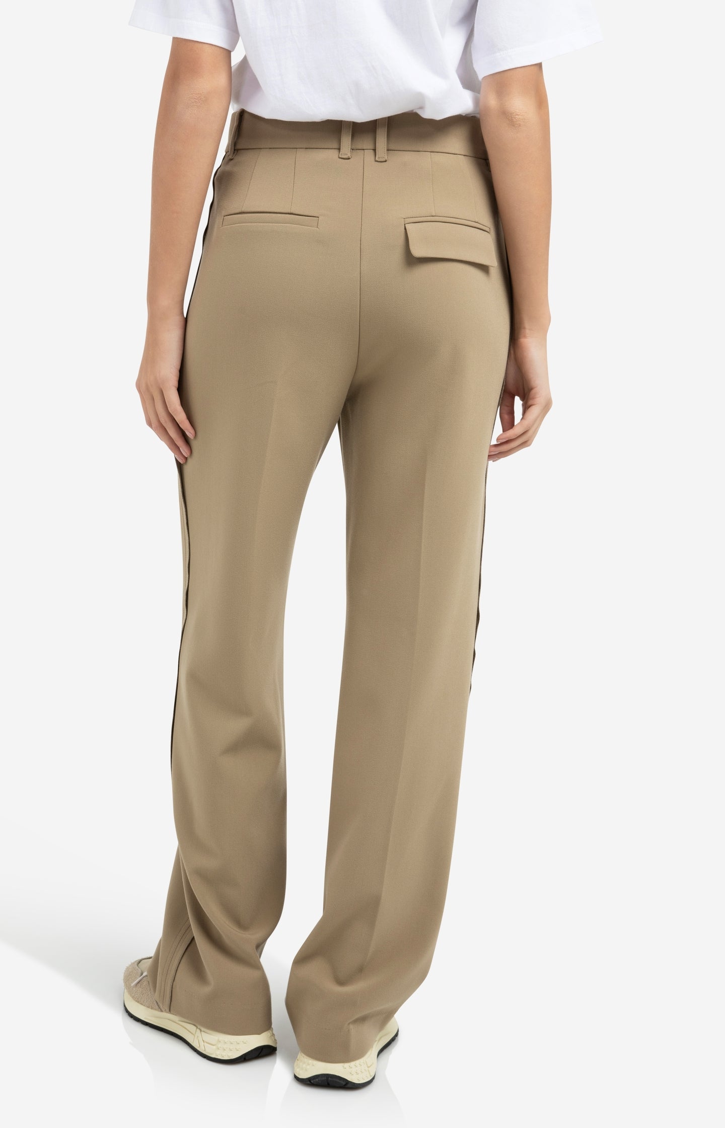 Woven trousers with wide legs and stitched details - Brown