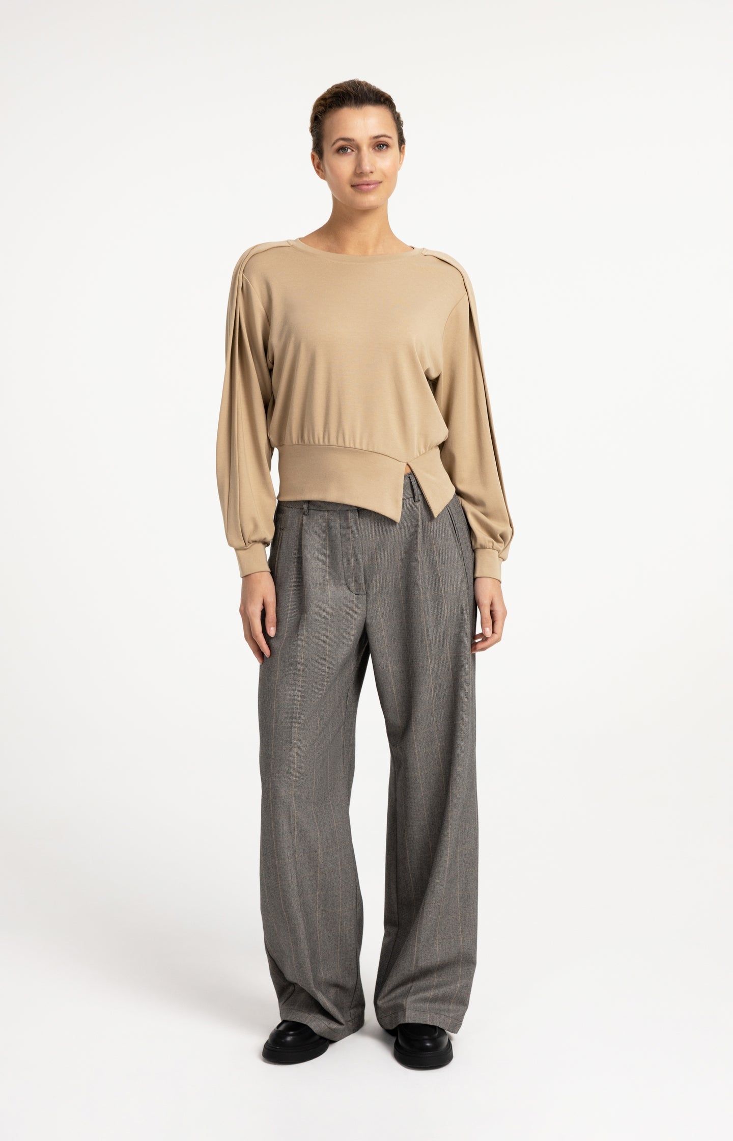 Woven wide leg check trousers with pleat details