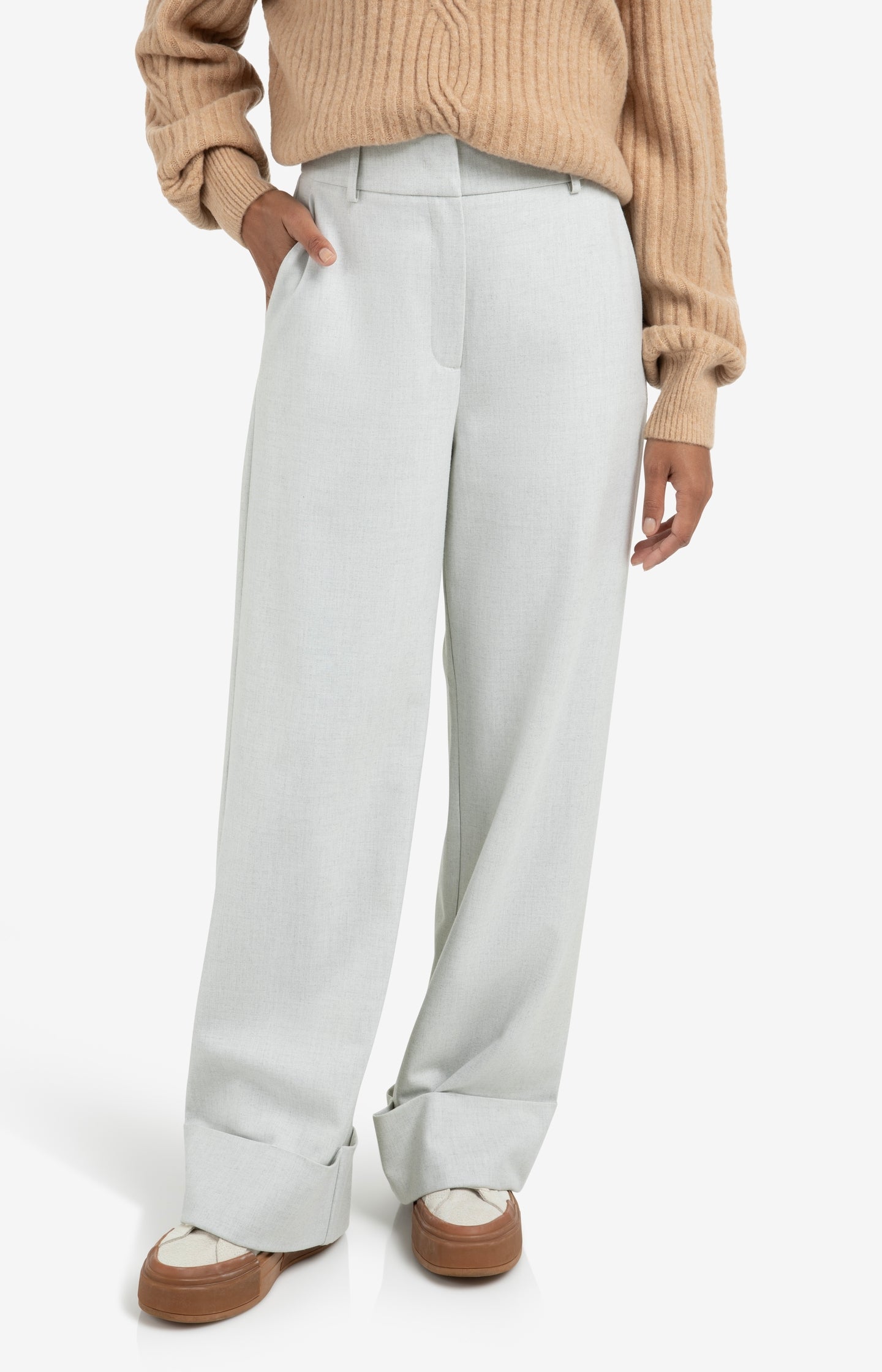 Woven wide leg trousers with belt