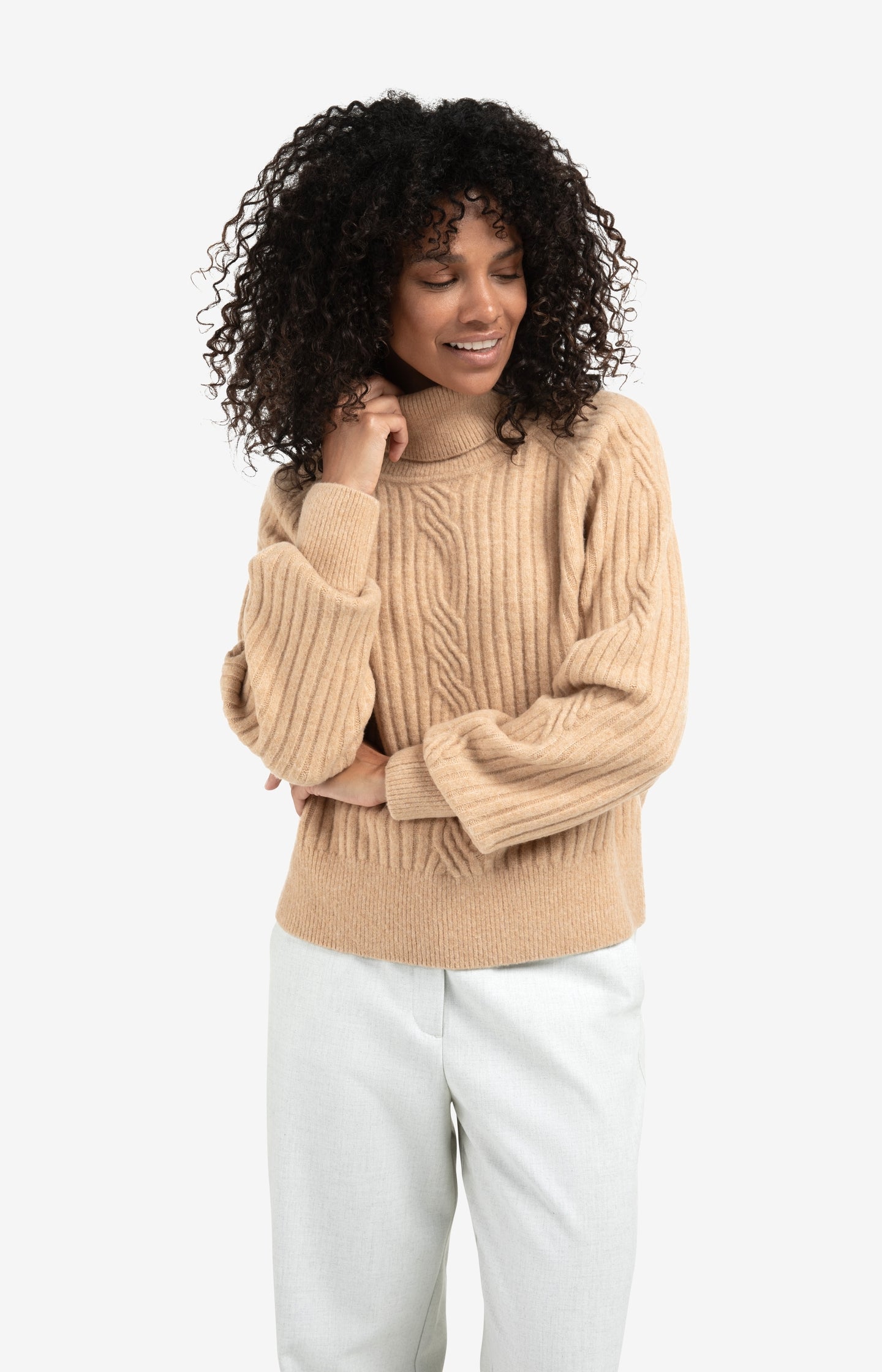 Woven wide leg trousers with belt