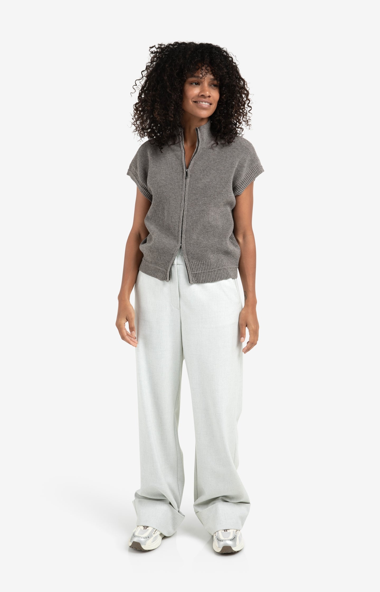Woven wide leg trousers with belt