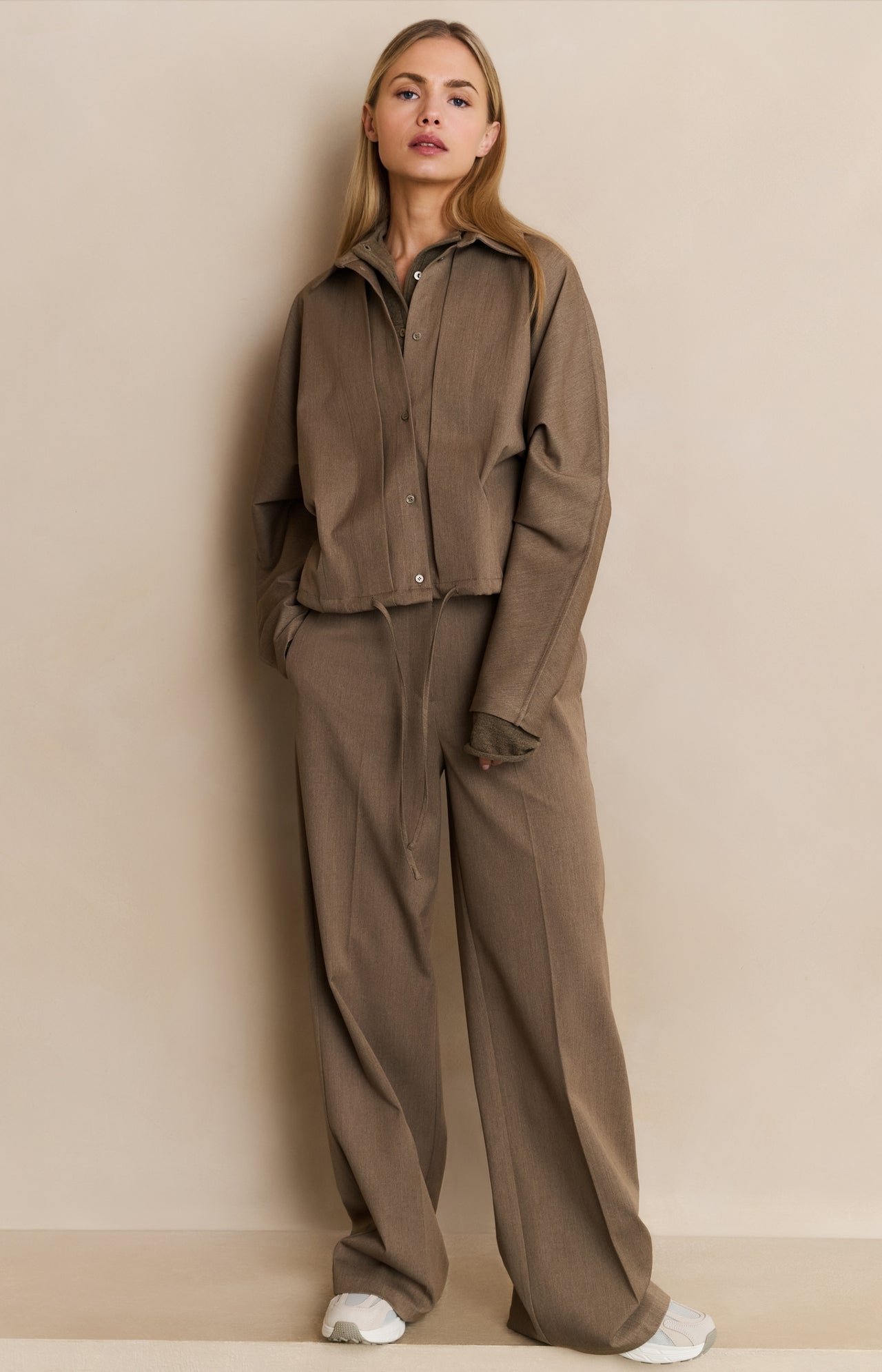 Woven wide leg trousers with belt