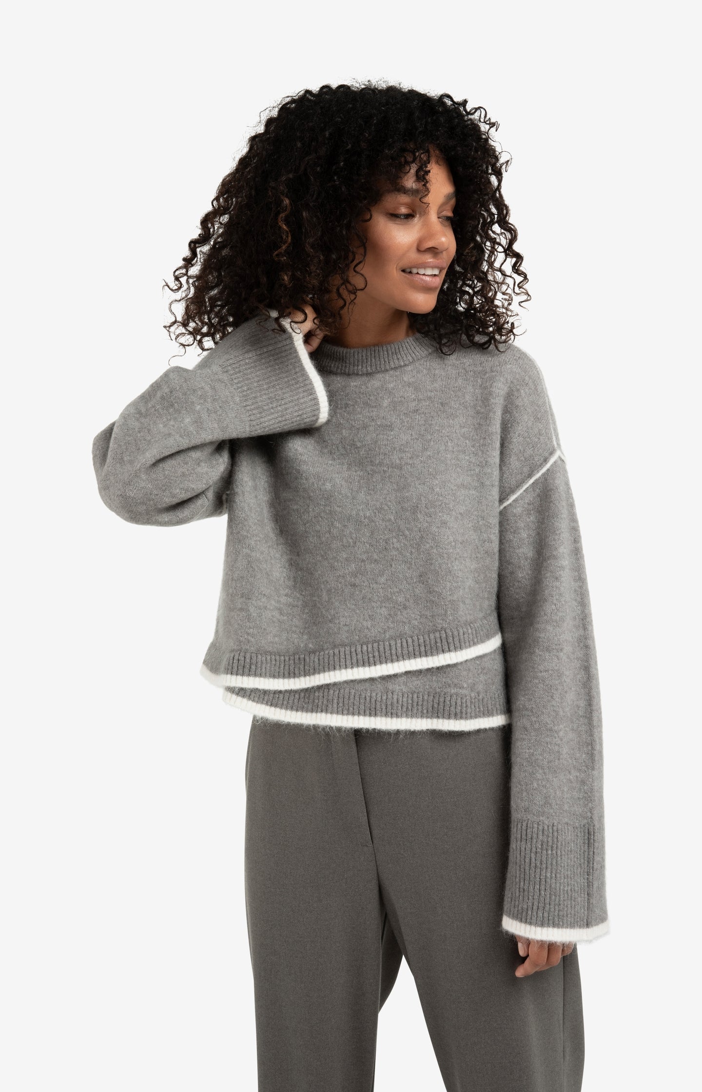 Woven wide leg trousers with belt