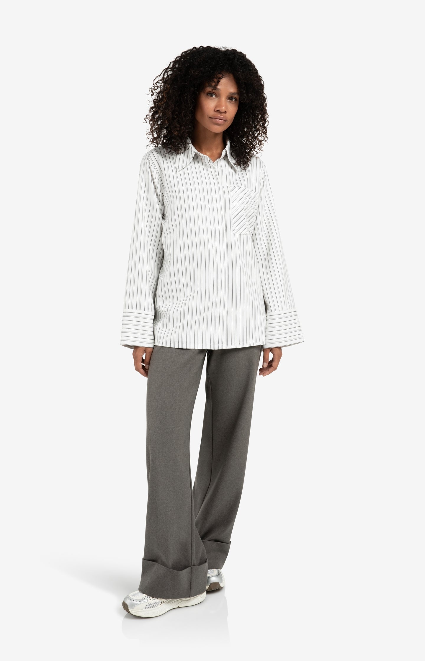 Woven wide leg trousers with belt