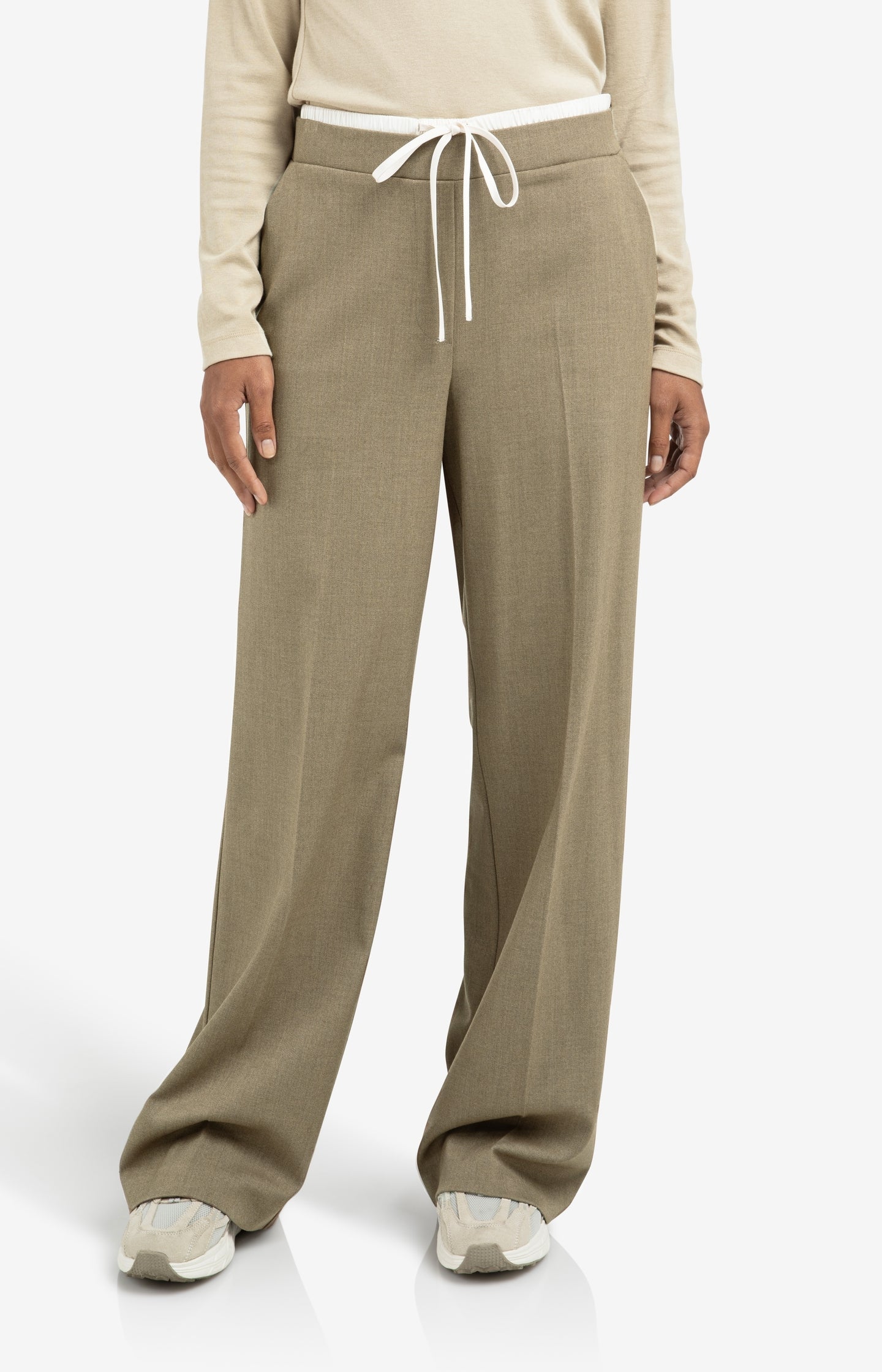 Woven wide leg trousers with contrast waistband