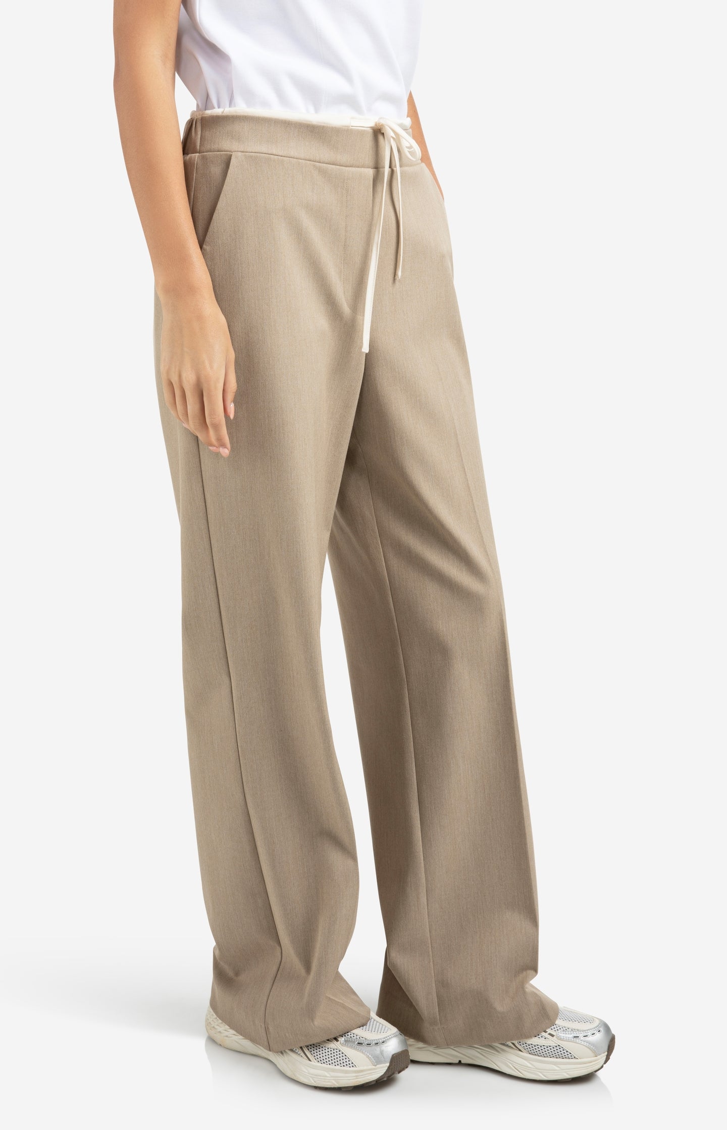 Woven wide leg trousers with contrast waistband