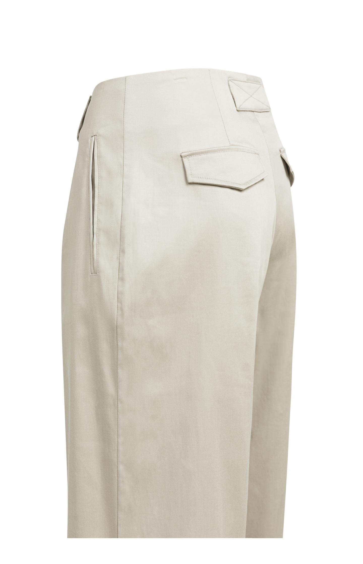 Woven wide-leg trousers with pleat detail