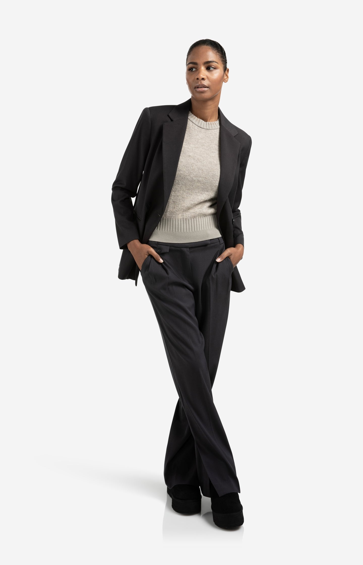 Woven wide leg trousers with pocket detail and slit