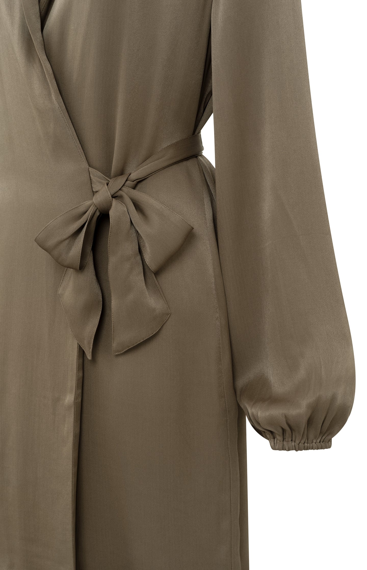 Wrap dress with long balloon sleeves, V-neck and collar