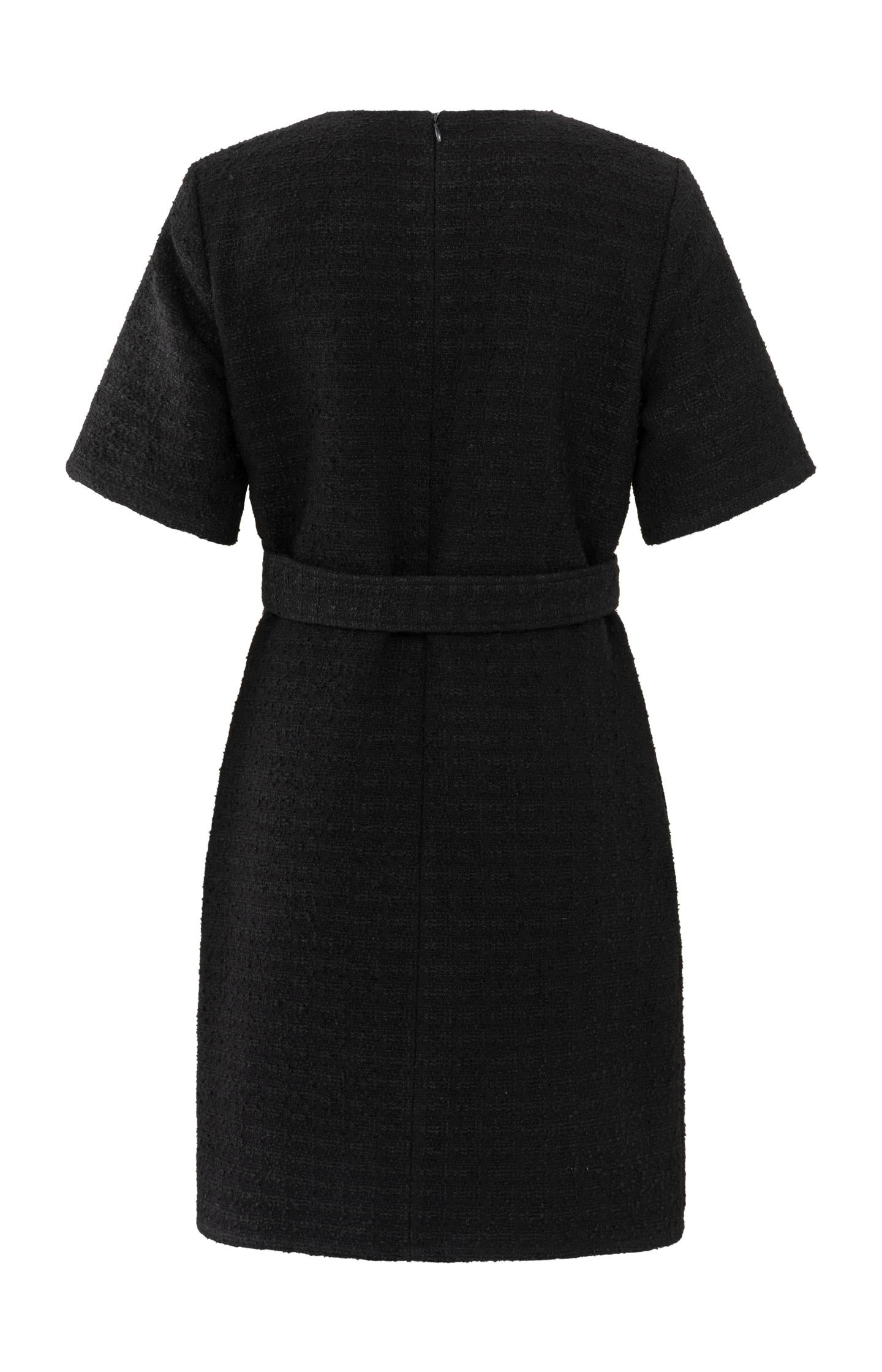 Black dress with belt and half sleeves